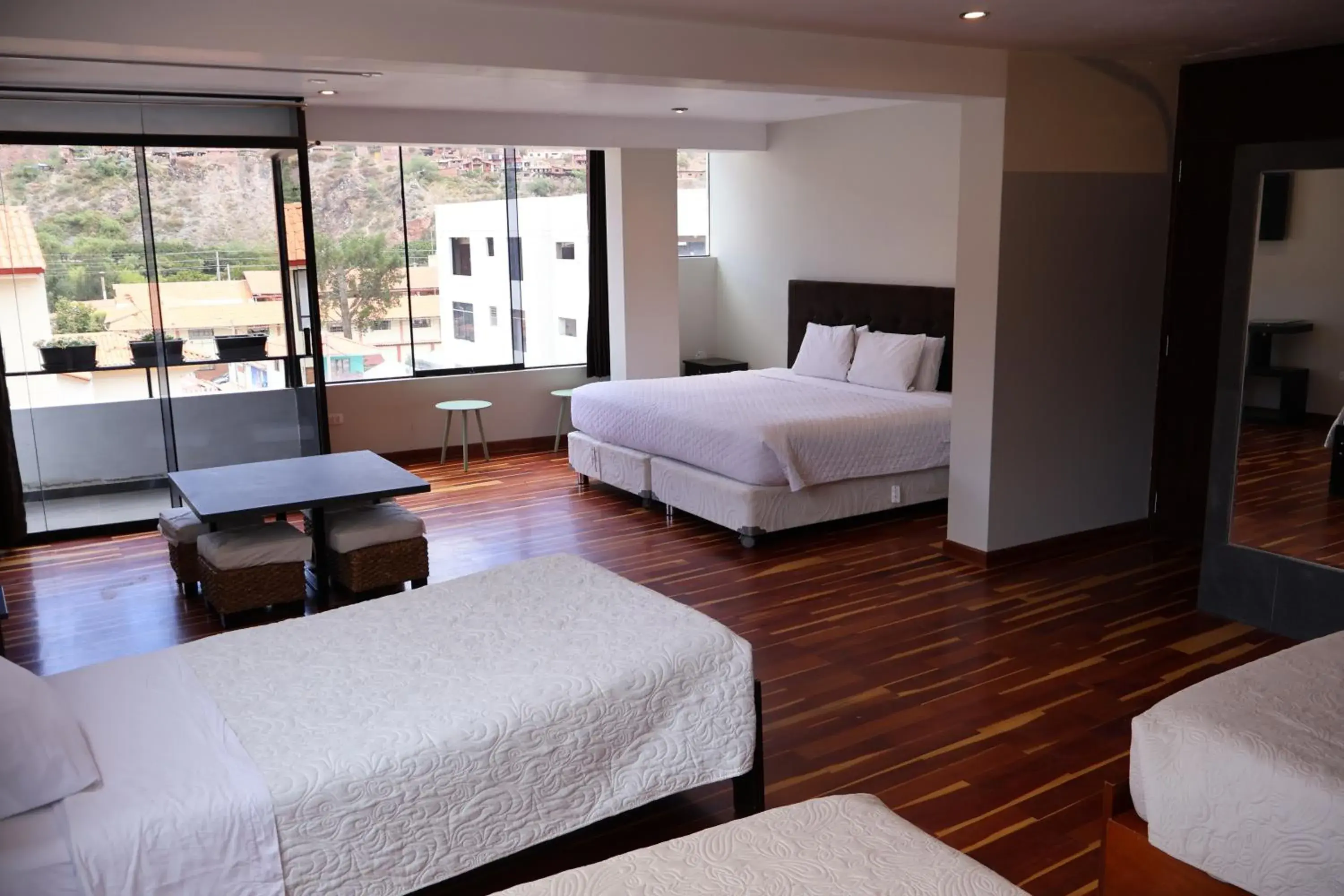 Standard Family Room in Hotel California Urubamba Standard Family Room in Hotel California Urubamba