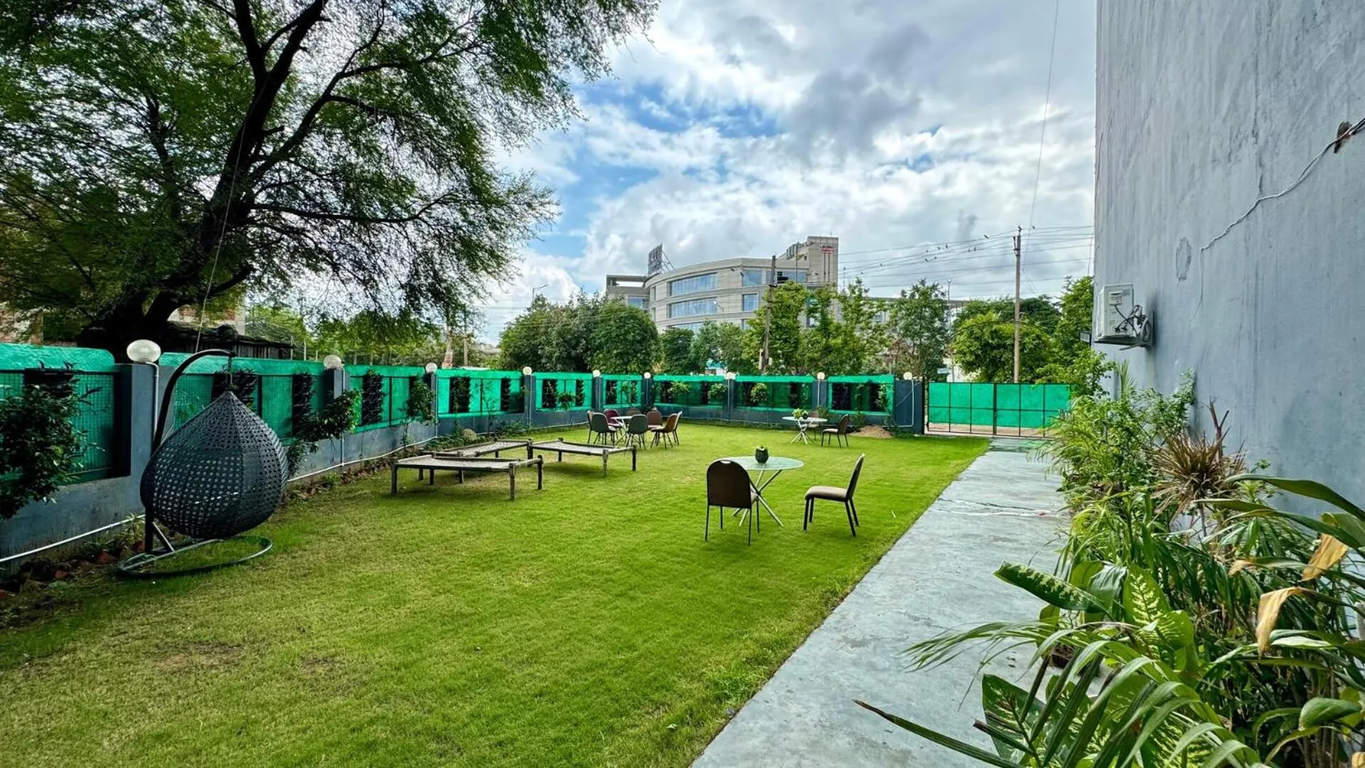 Garden view in Posh Garden Inn Artemis Hospital Road Gurgaon