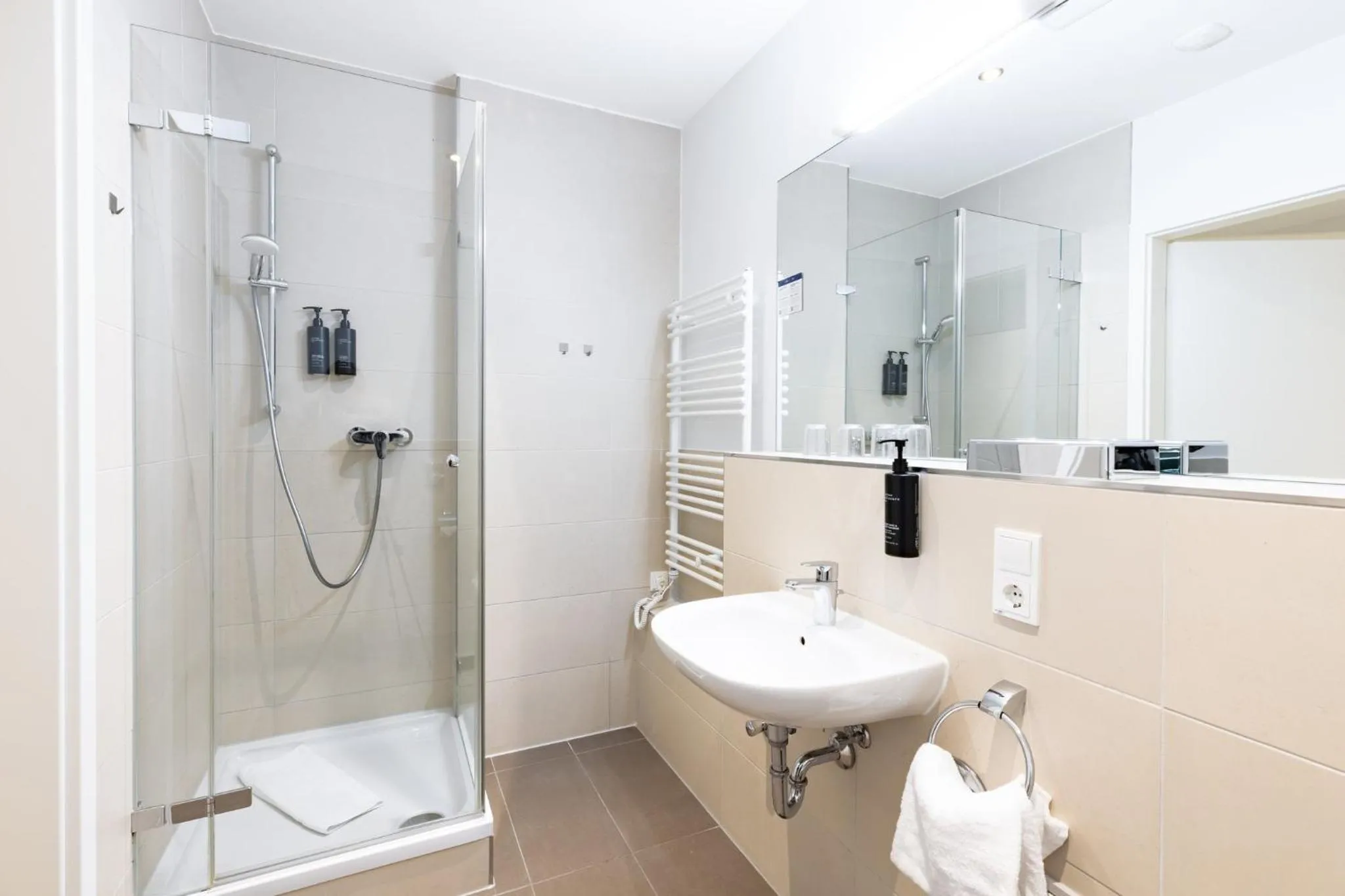 Bathroom in Candlewood Suites Fürth by IHG