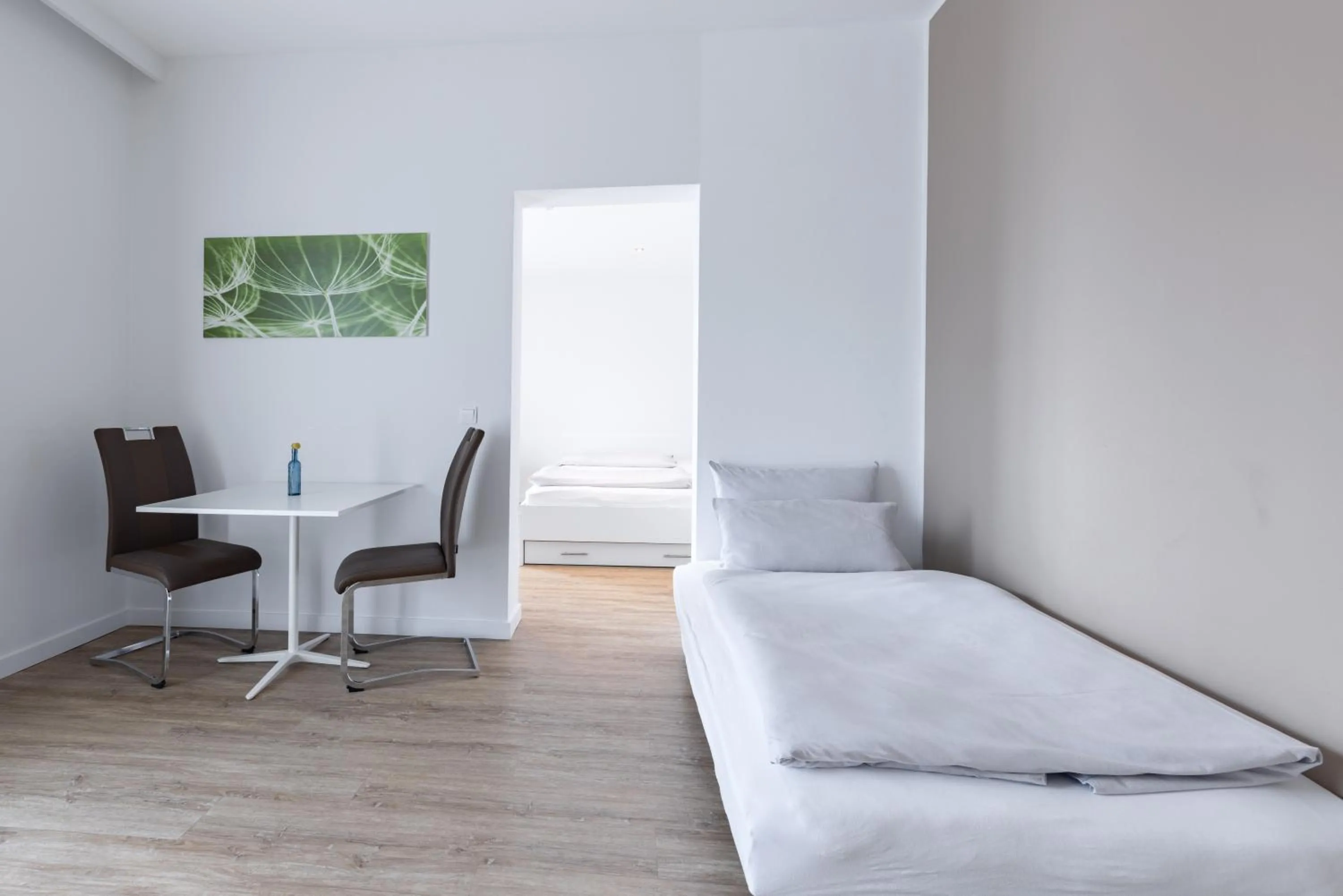 Photo of the whole room, Bed in Candlewood Suites Fürth by IHG