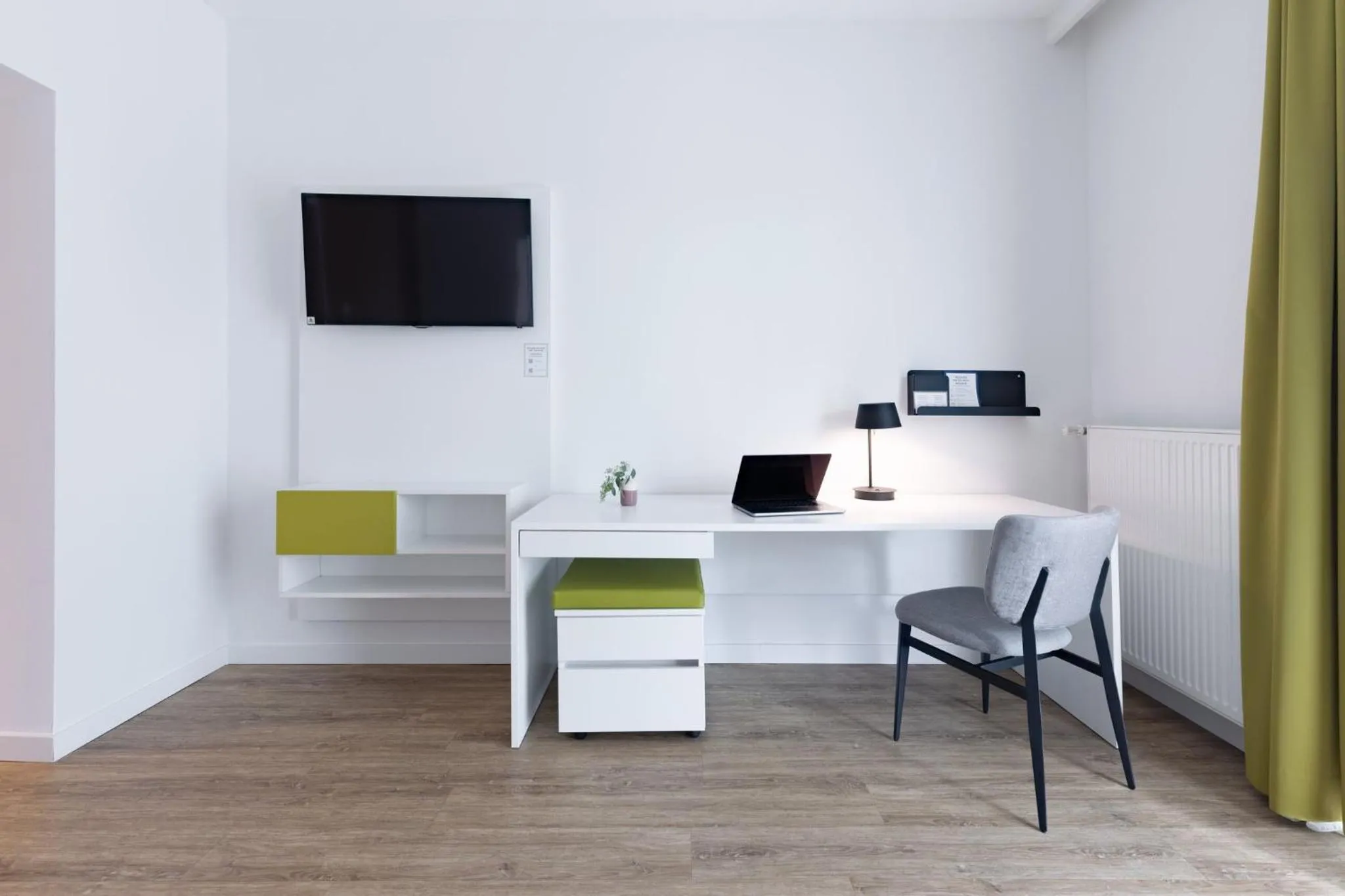 Photo of the whole room in Candlewood Suites Fürth by IHG