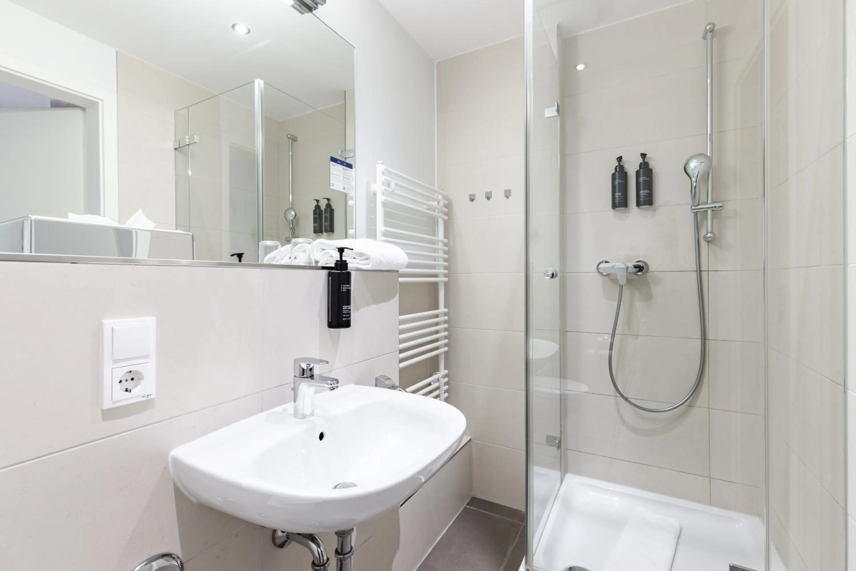 Bathroom in Candlewood Suites Fürth by IHG