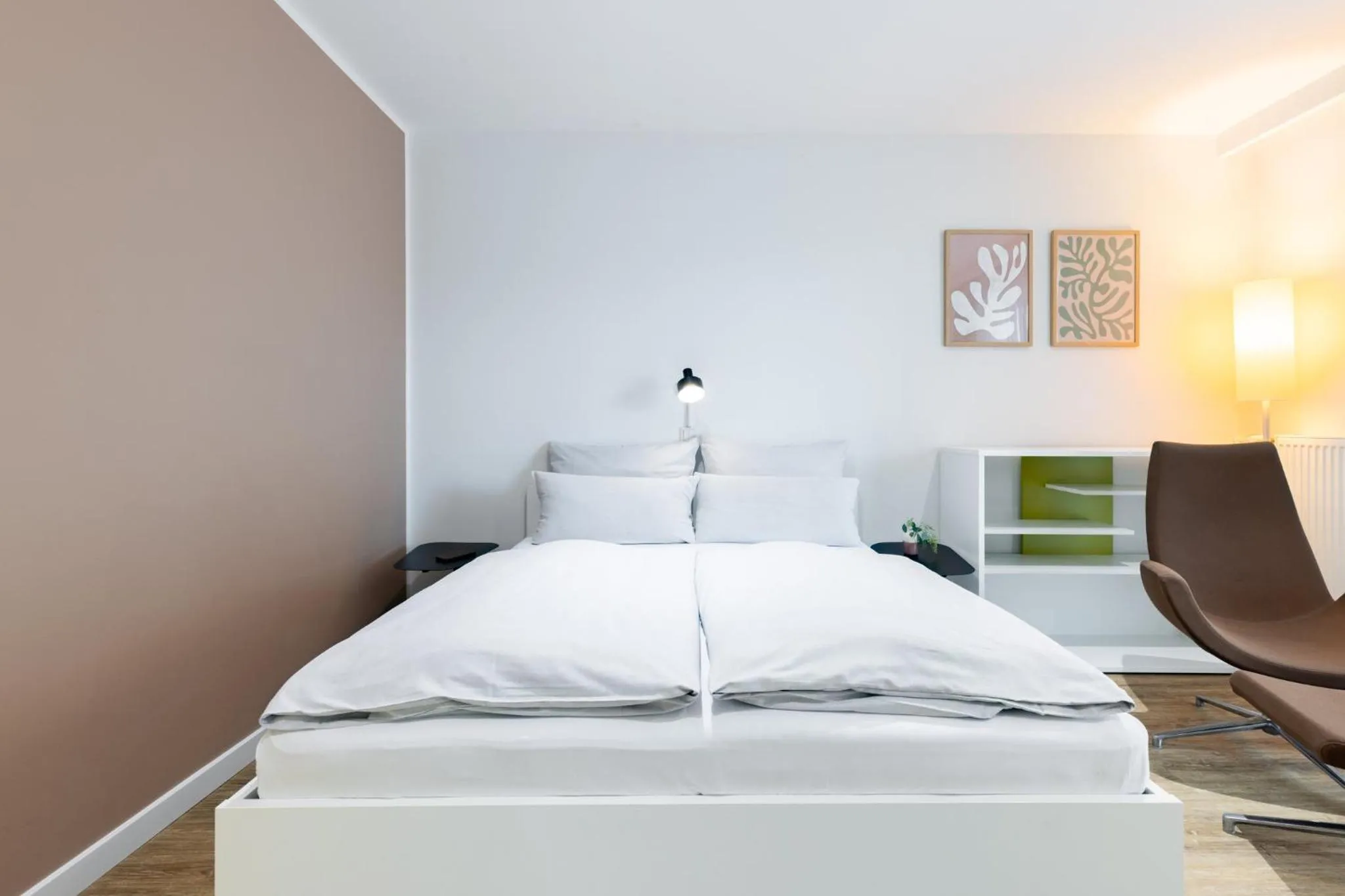 Photo of the whole room, Bed in Candlewood Suites Fürth by IHG