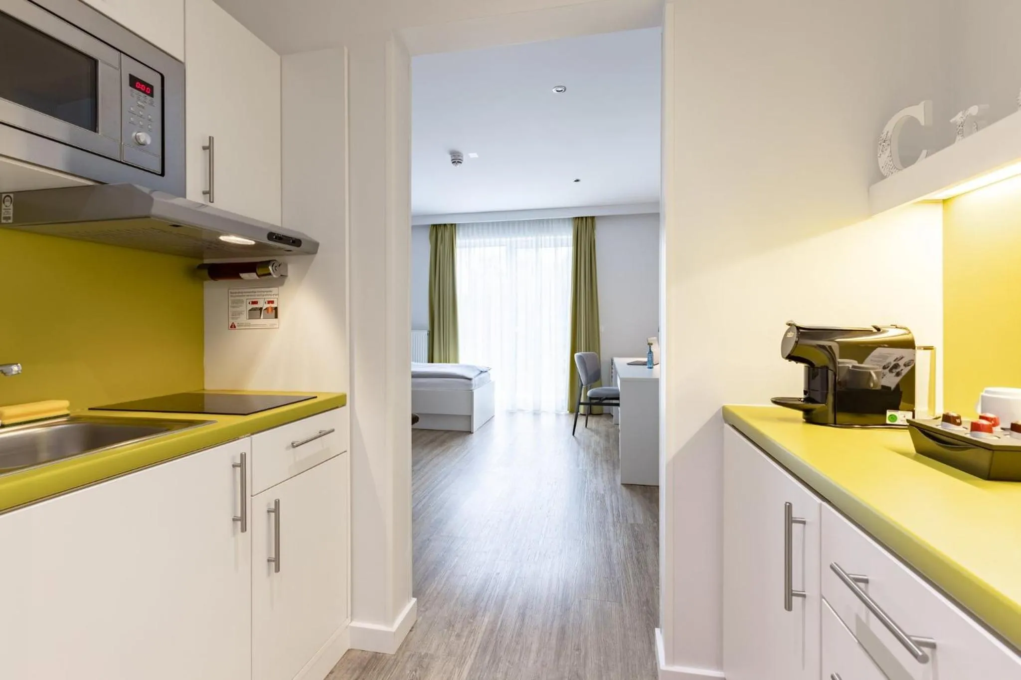 Photo of the whole room in Candlewood Suites Fürth by IHG