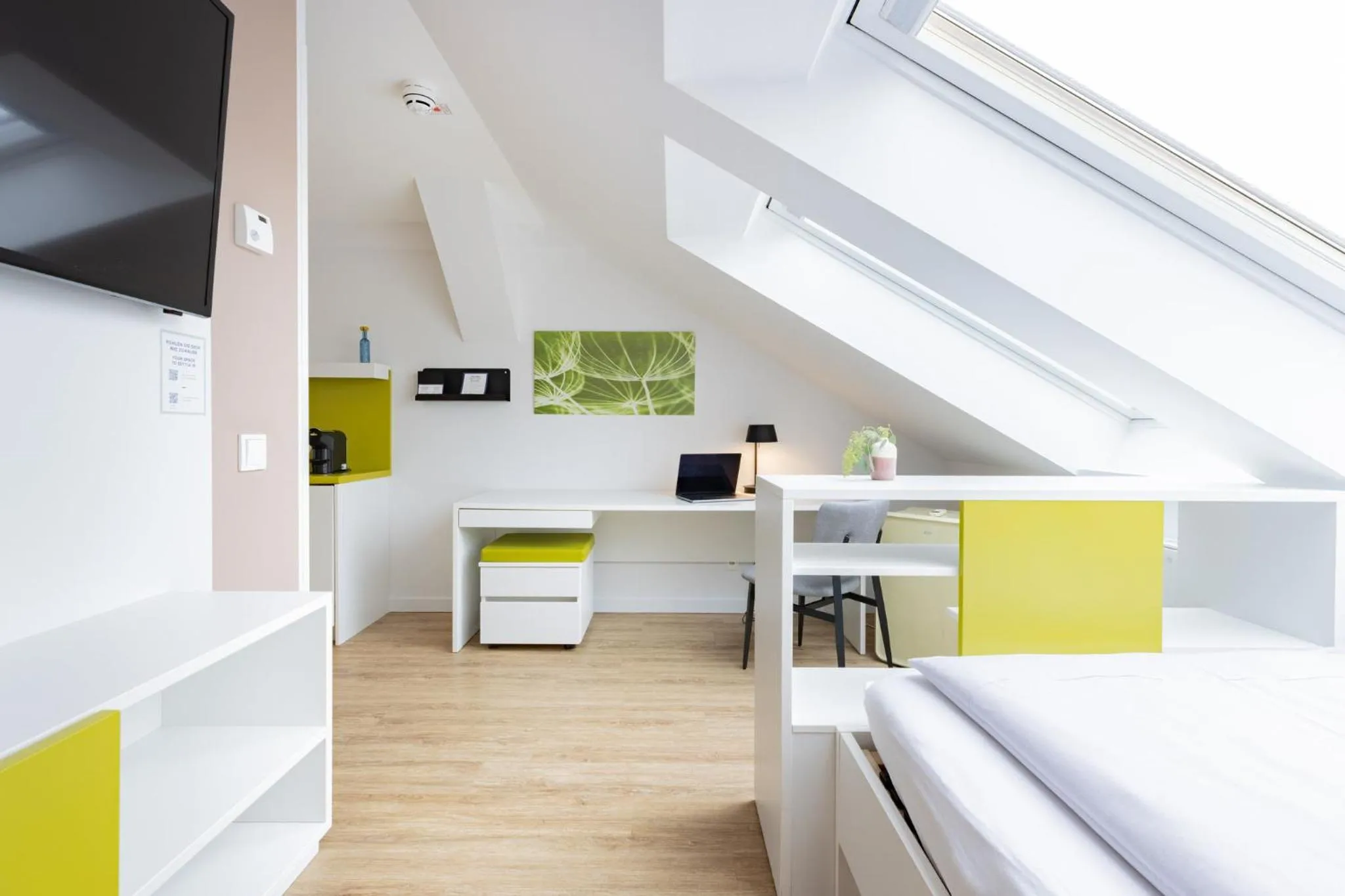 Photo of the whole room in Candlewood Suites Fürth by IHG