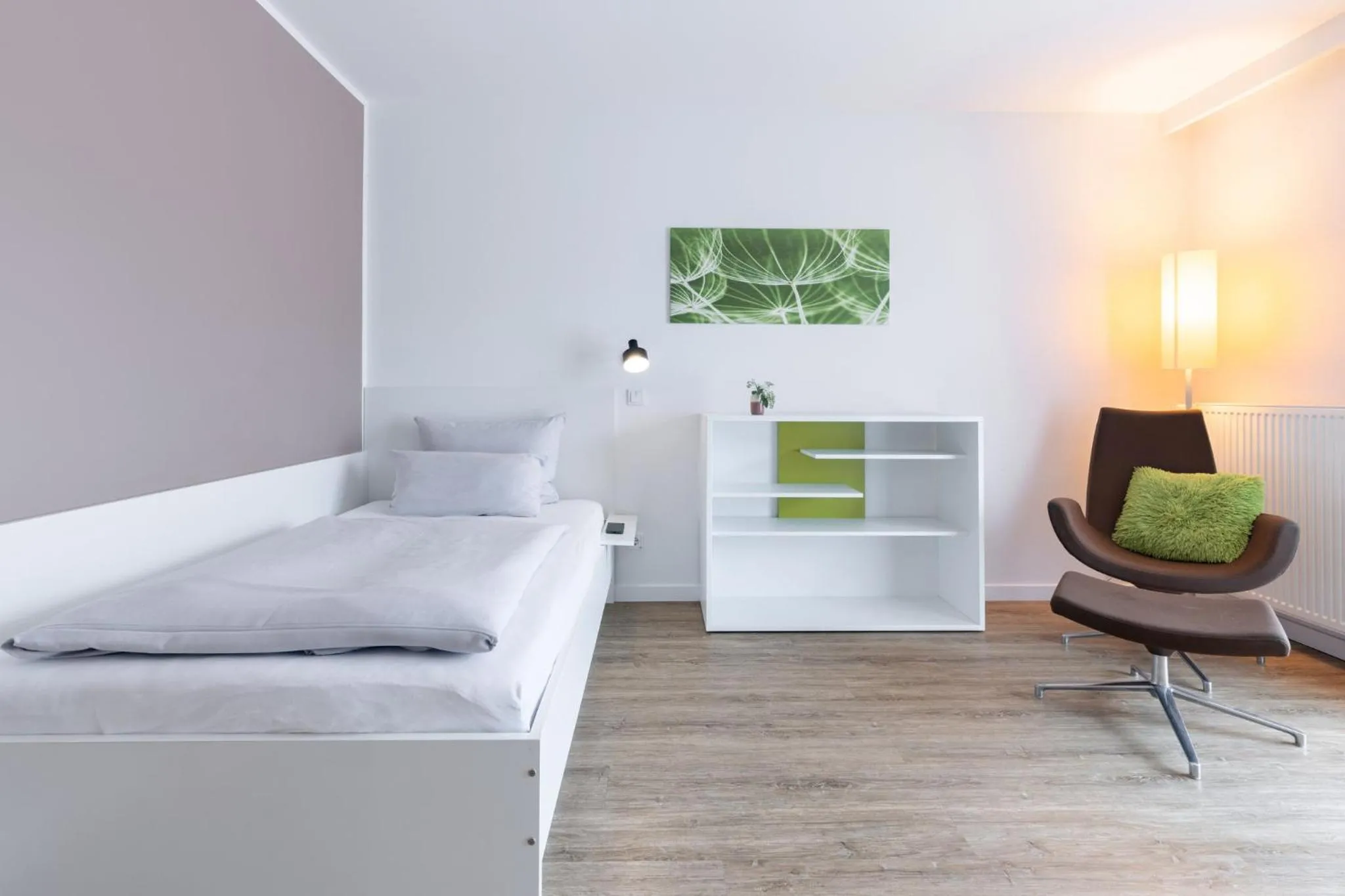 Photo of the whole room, Bed in Candlewood Suites Fürth by IHG