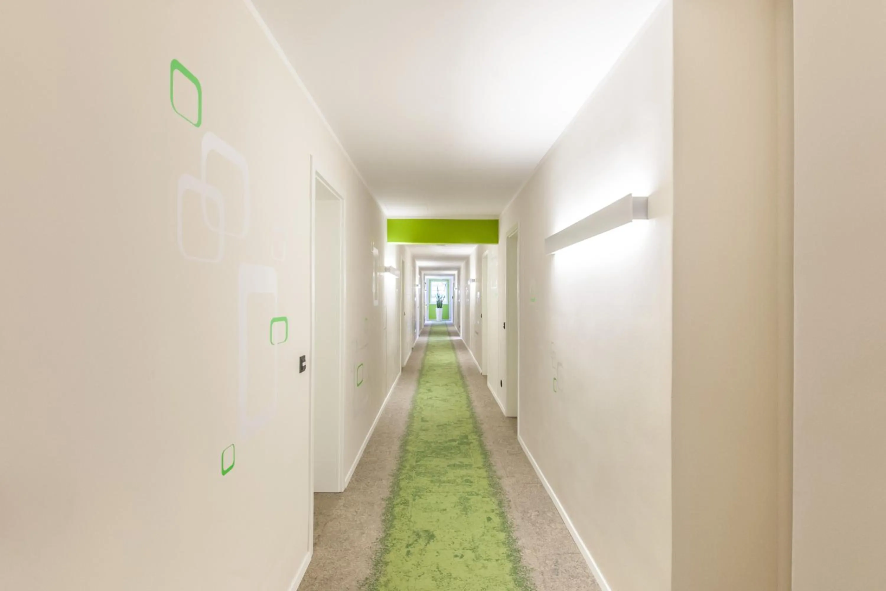 Lobby or reception in Candlewood Suites Fürth by IHG