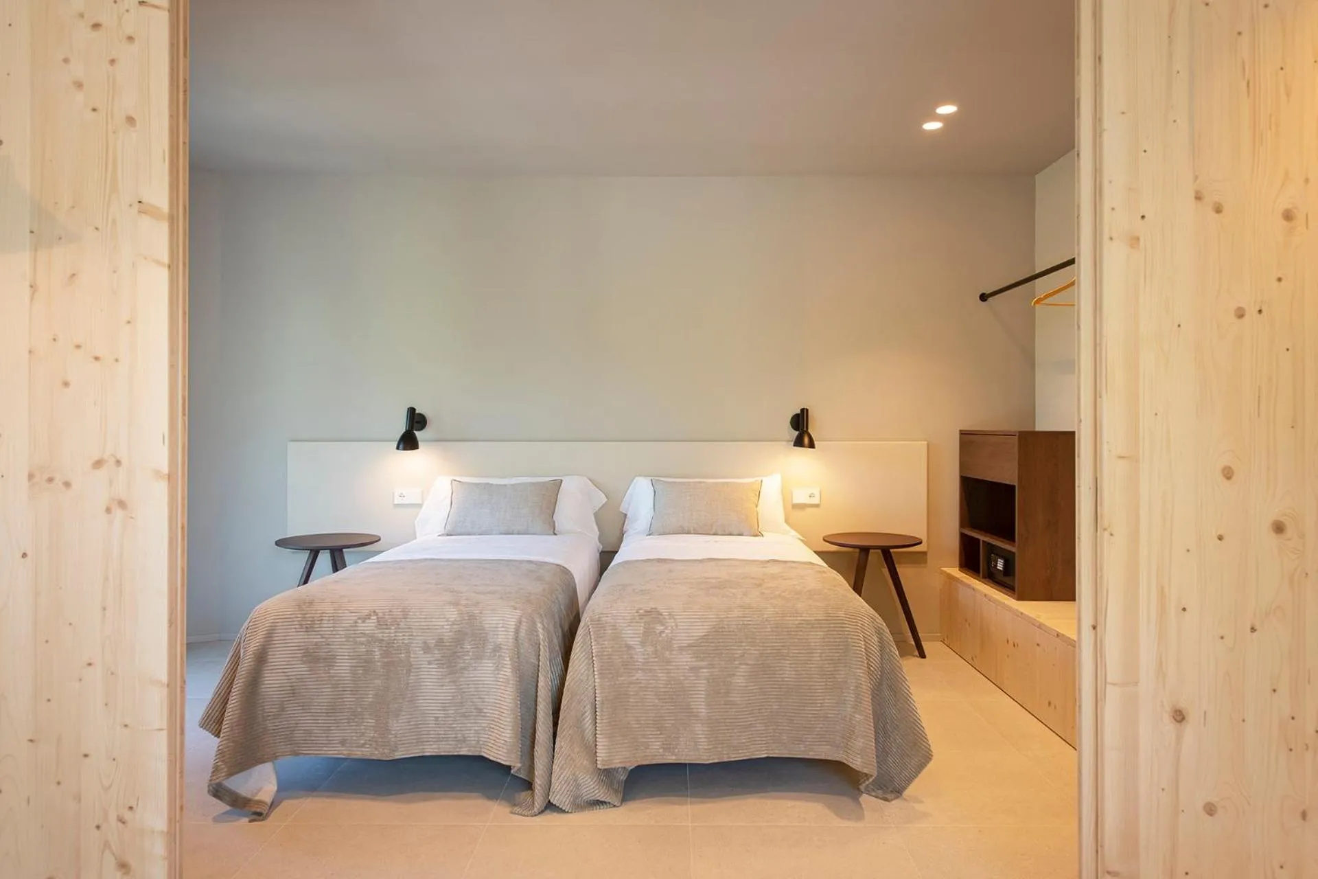 Bed in APARTAMENTS LA CARPA