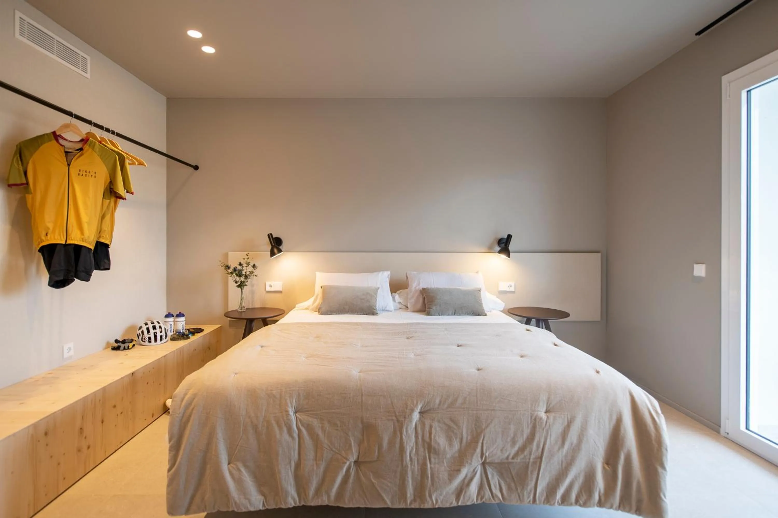 Bed in APARTAMENTS LA CARPA
