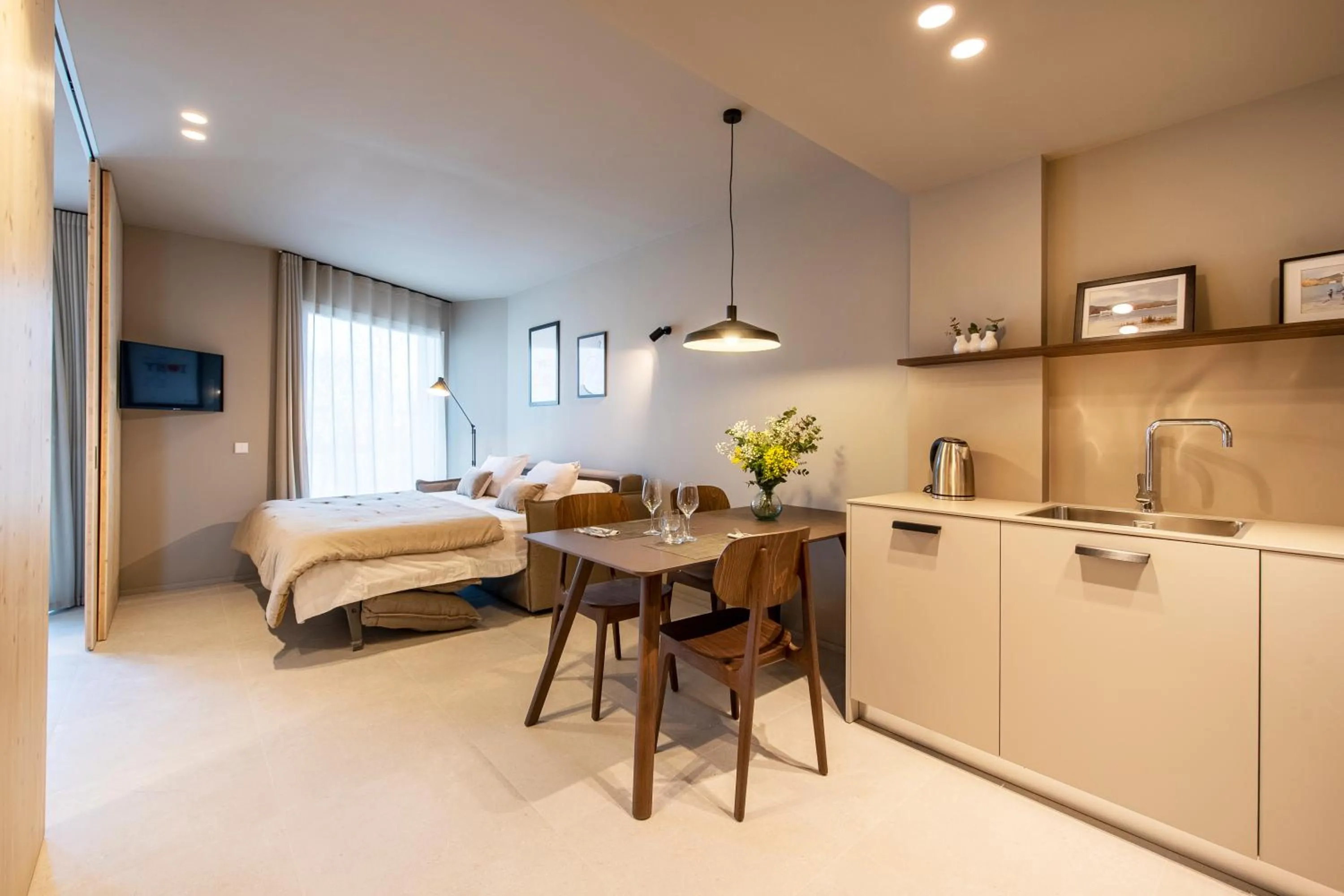 Bed in APARTAMENTS LA CARPA