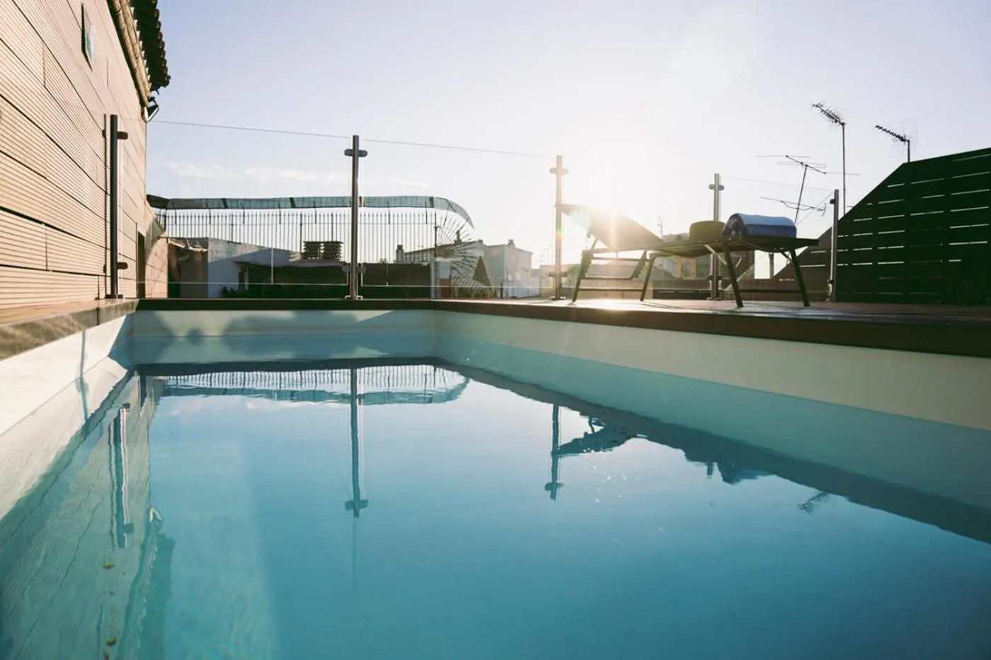 Swimming pool in Hotel Casa Gardenia