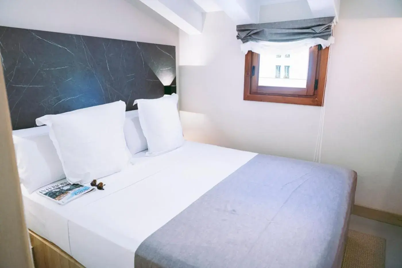 Economy Double Room in Hotel Casa Gardenia Economy Double Room in Hotel Casa Gardenia