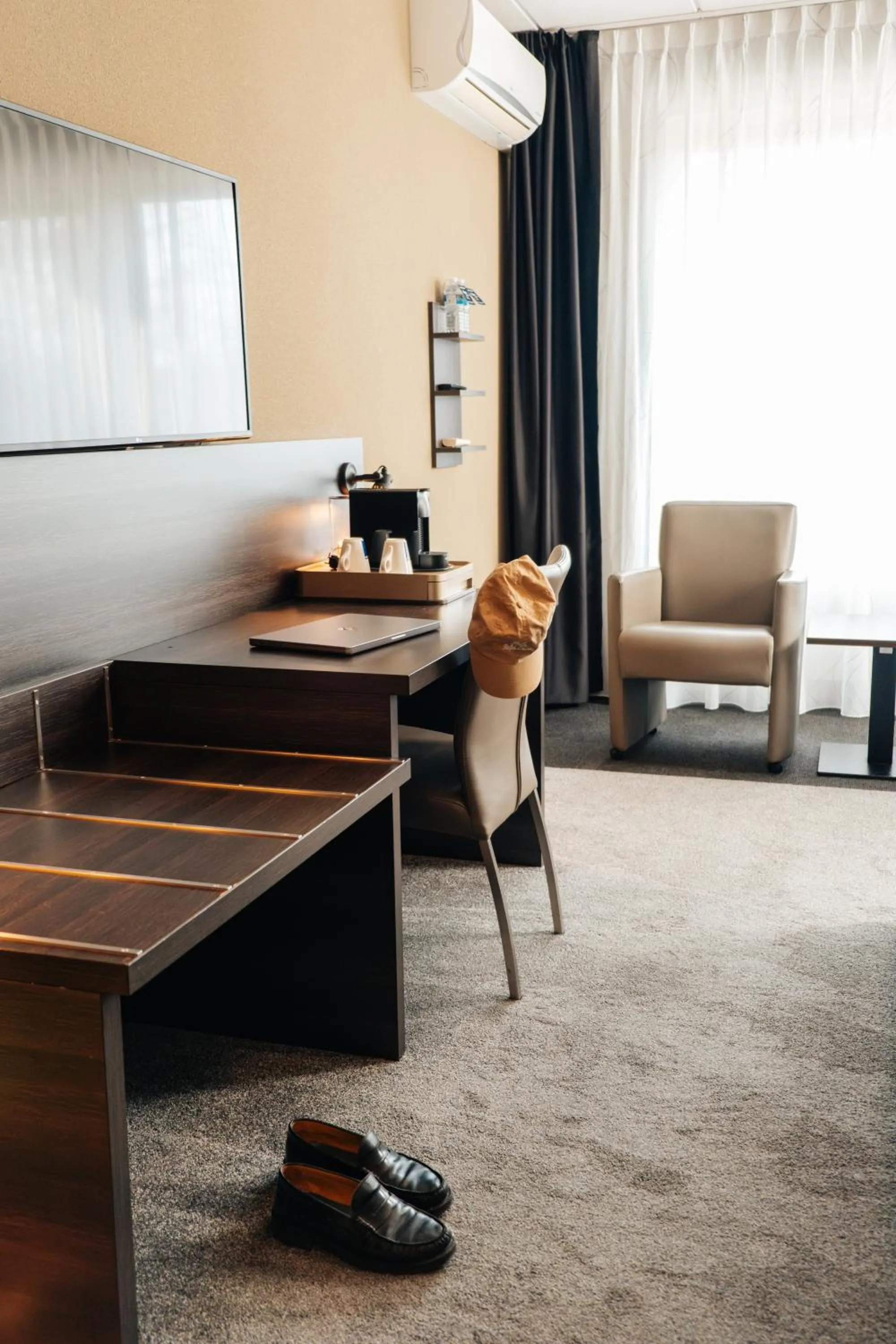 Seating area in Hotel de Naaldhof