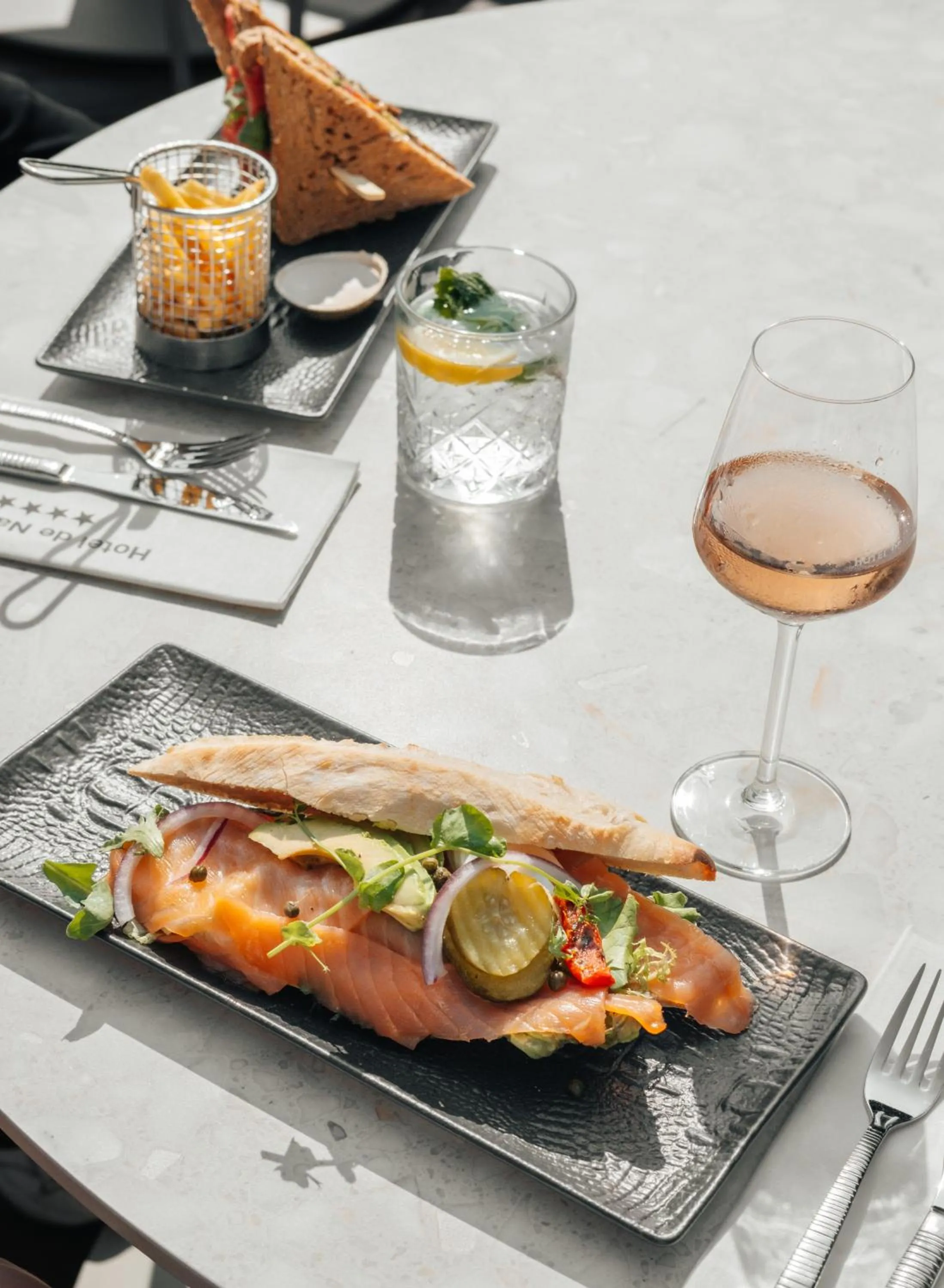 Food and drinks in Hotel de Naaldhof