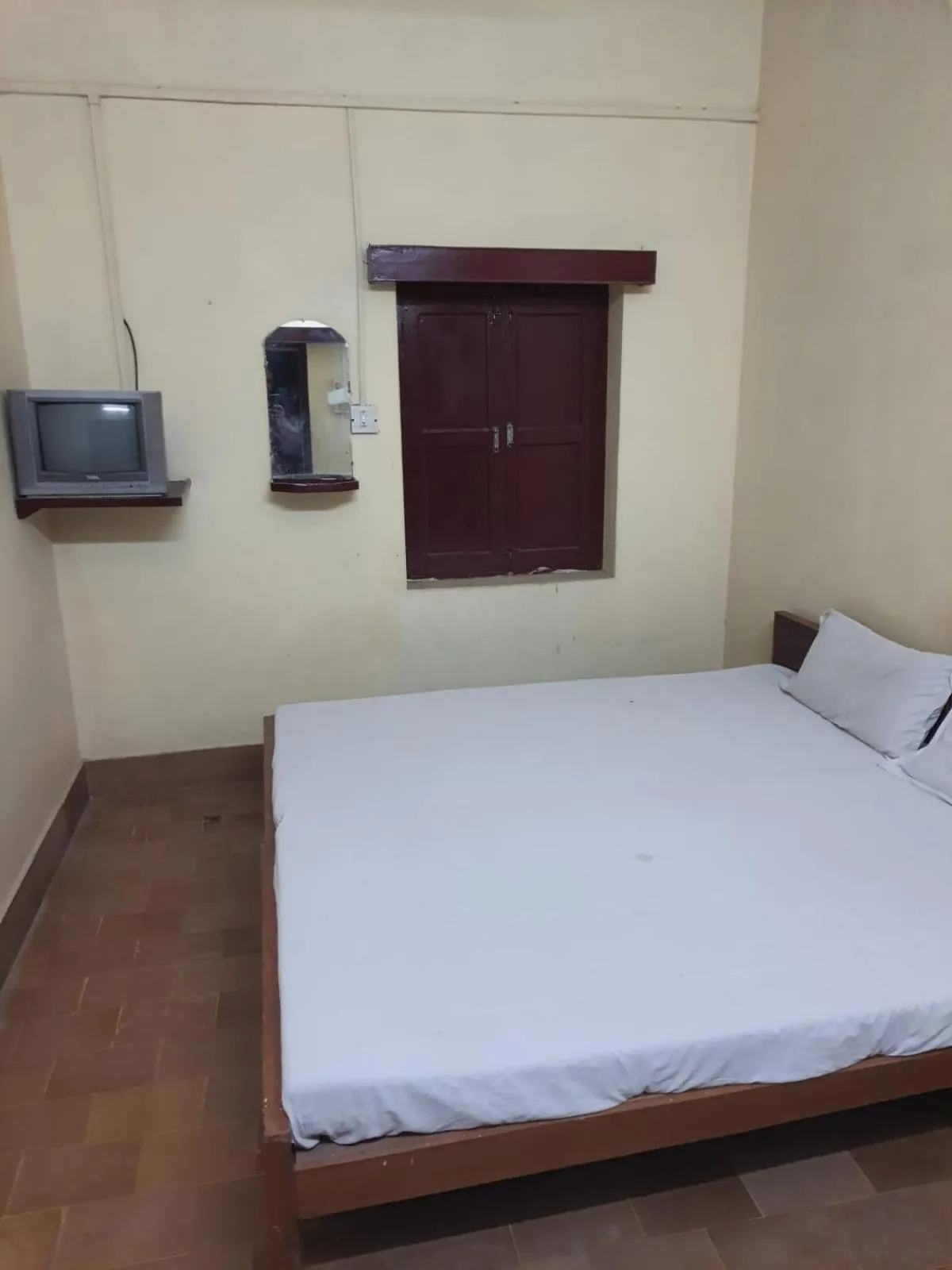 Bed in Hotel Raj Jaisalmer