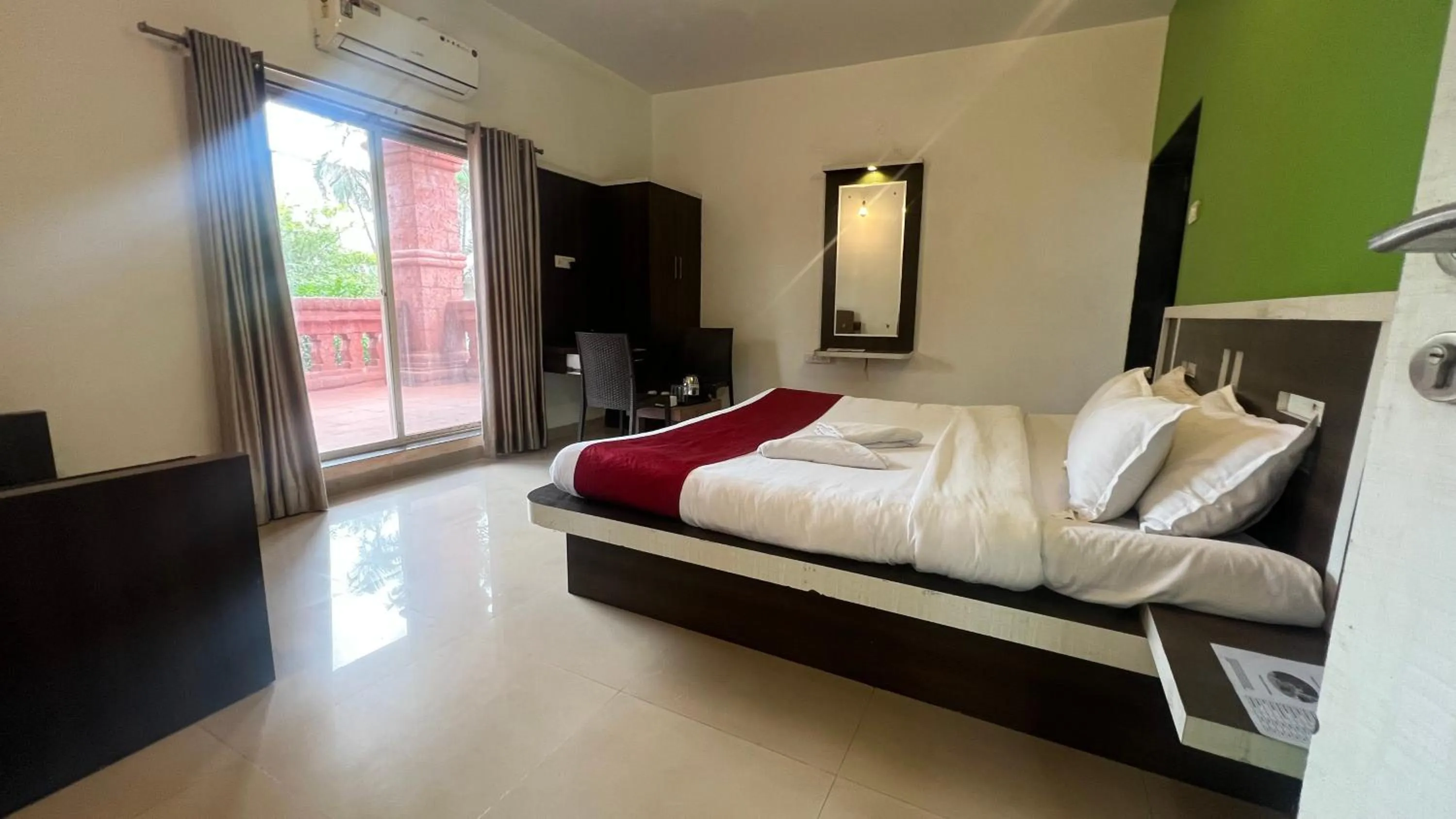 Bedroom, Bed in Cloud Green Resort