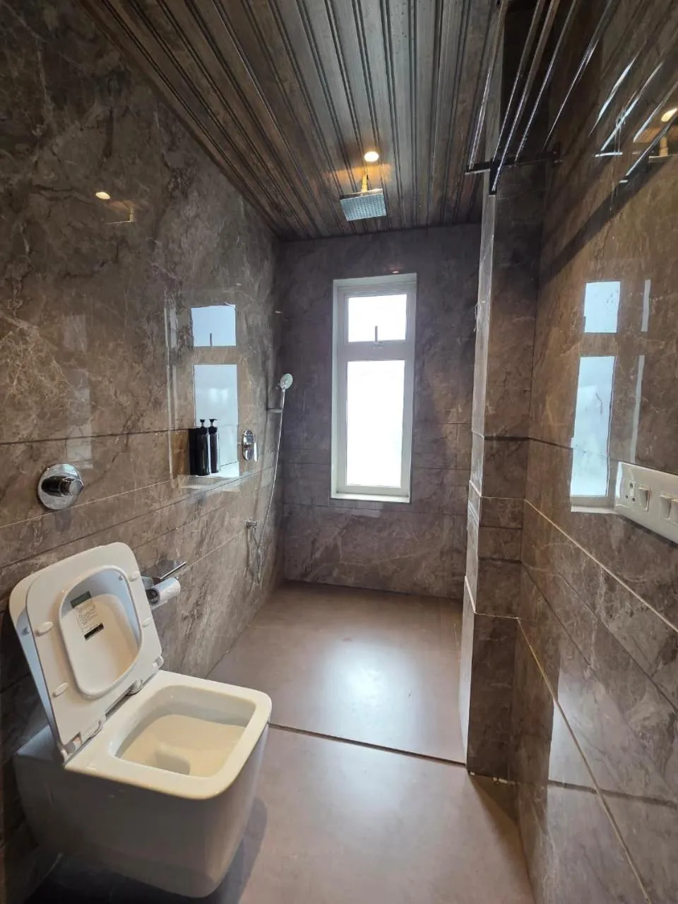 Bathroom in Cloud Green Resort