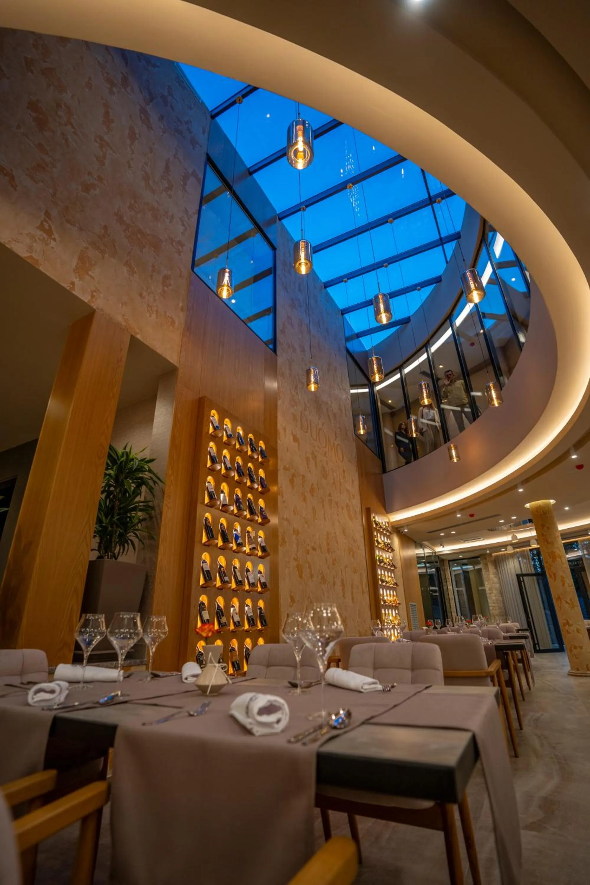 Restaurant/places to eat in Duomo Resort