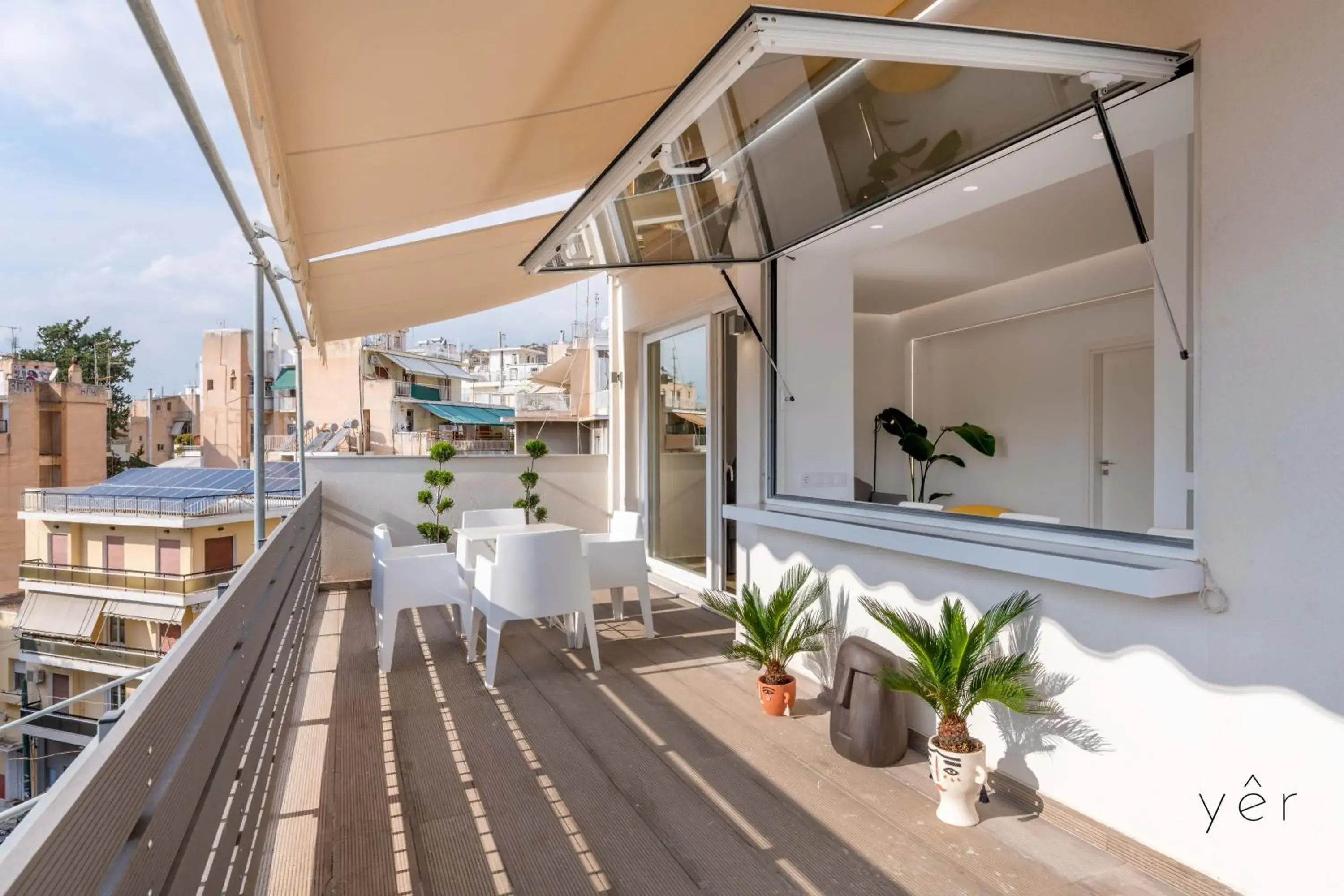 Terrace House for Festive Fun Terrace House for Festive Fun