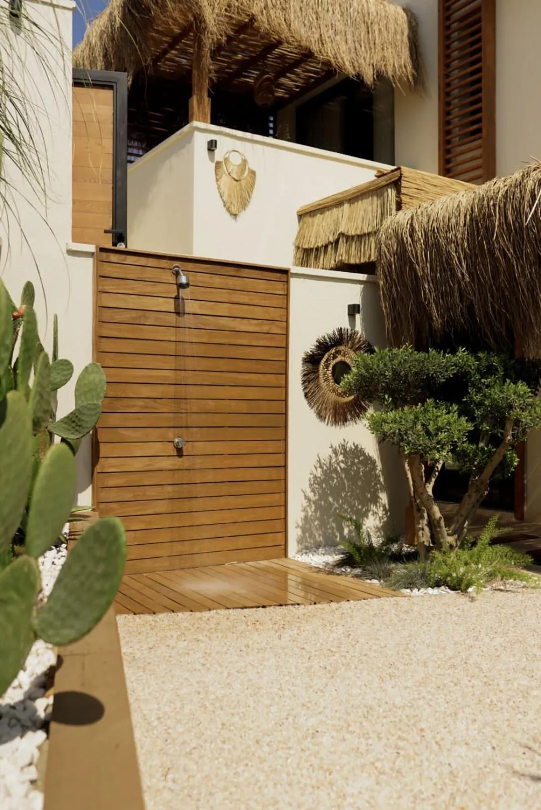 Shower in The May Five - Adults only