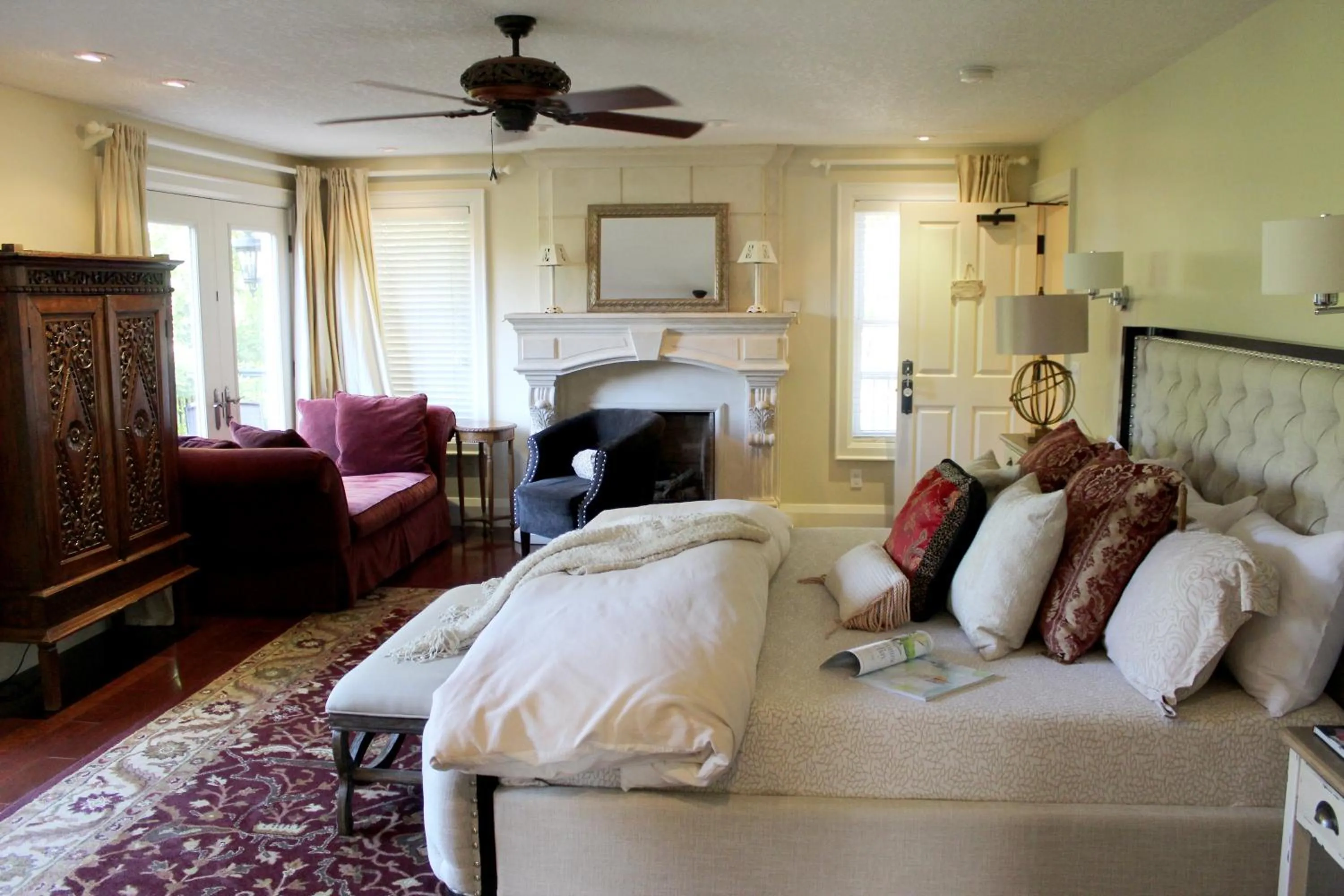 Photo of the whole room, Bed in Norfolk Guest House Inn
