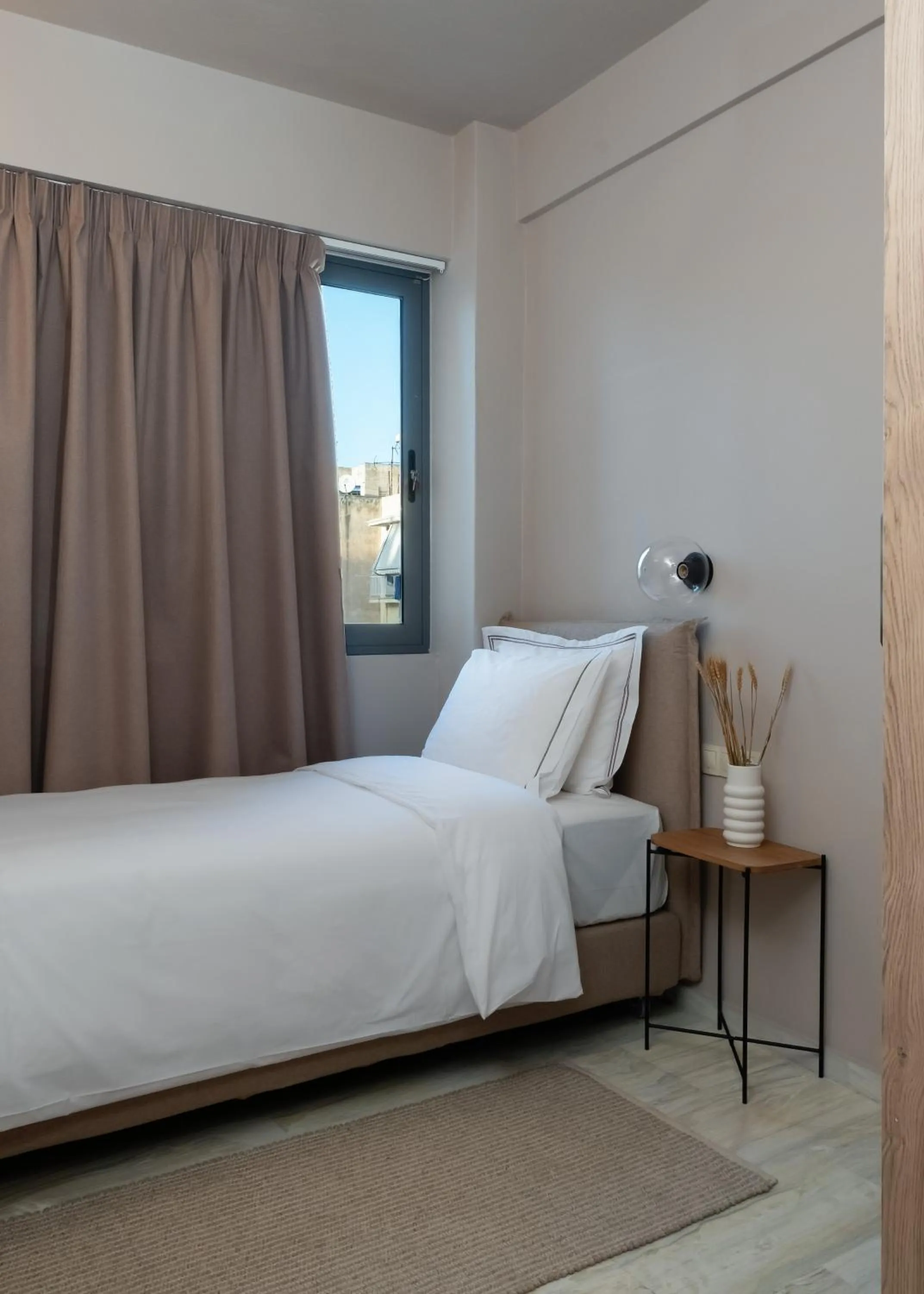 Bed in Num Suites & Lofts Athens