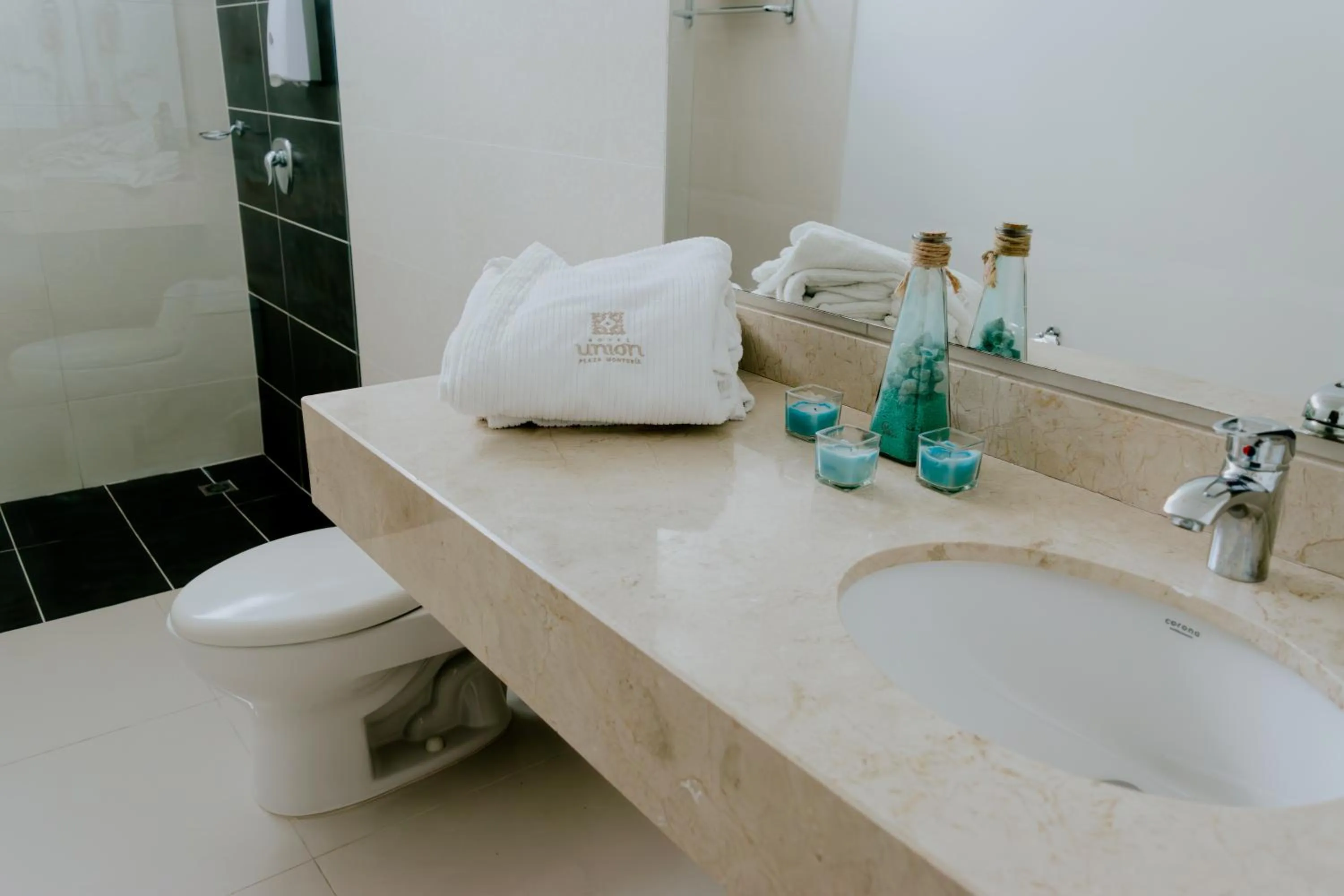 Bathroom in Hotel Unión Plaza