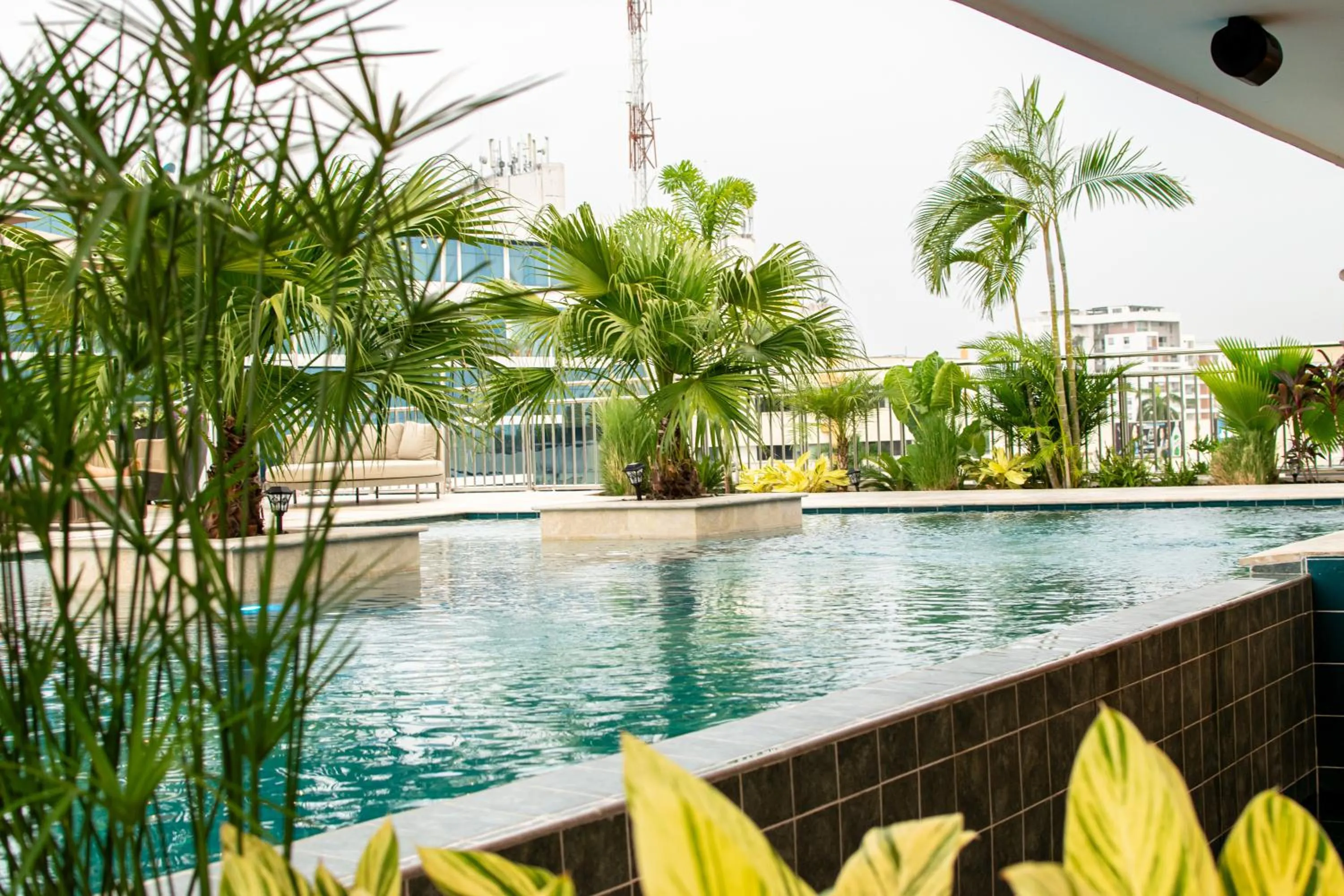 Swimming pool in Hotel Unión Plaza