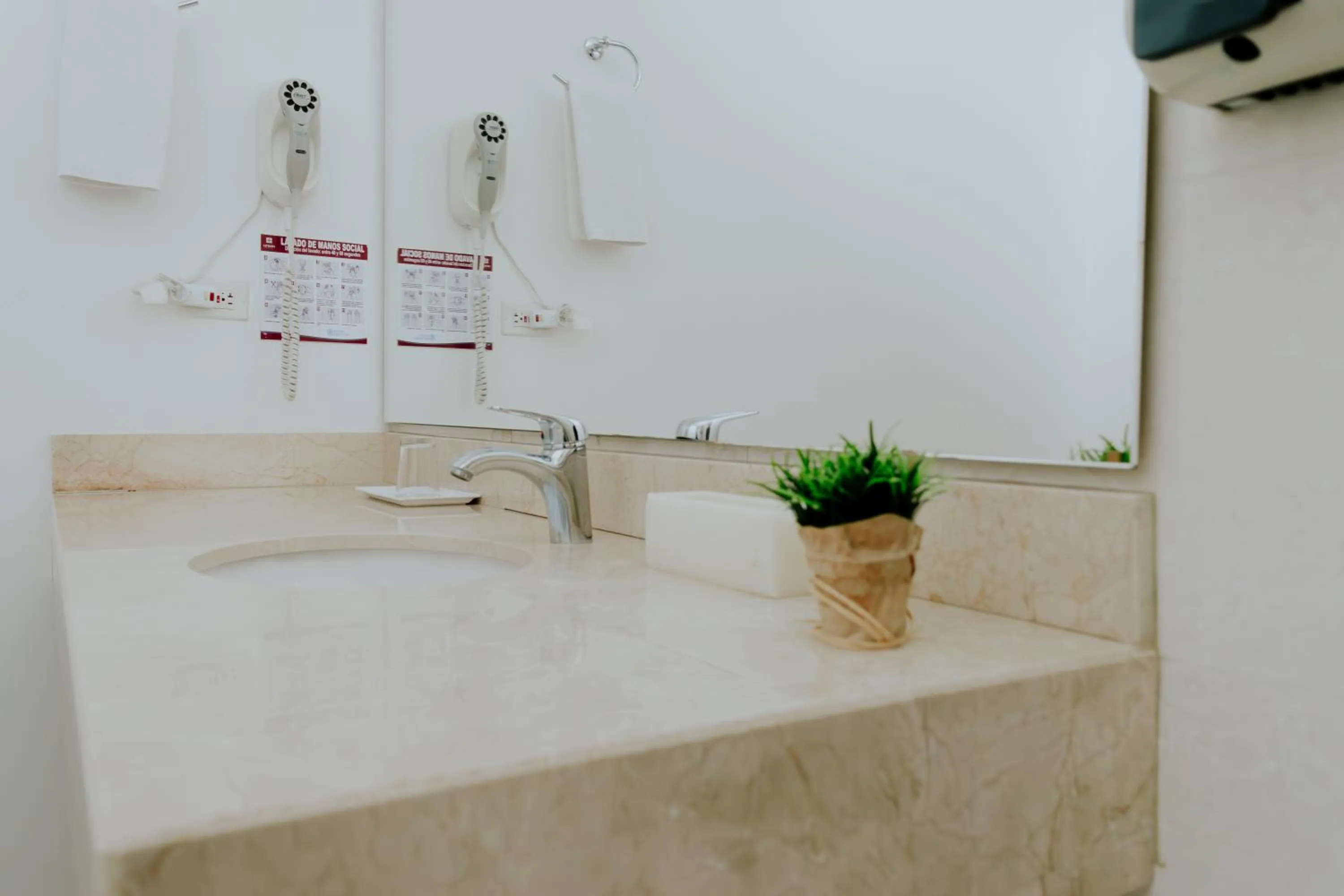 Bathroom in Hotel Unión Plaza