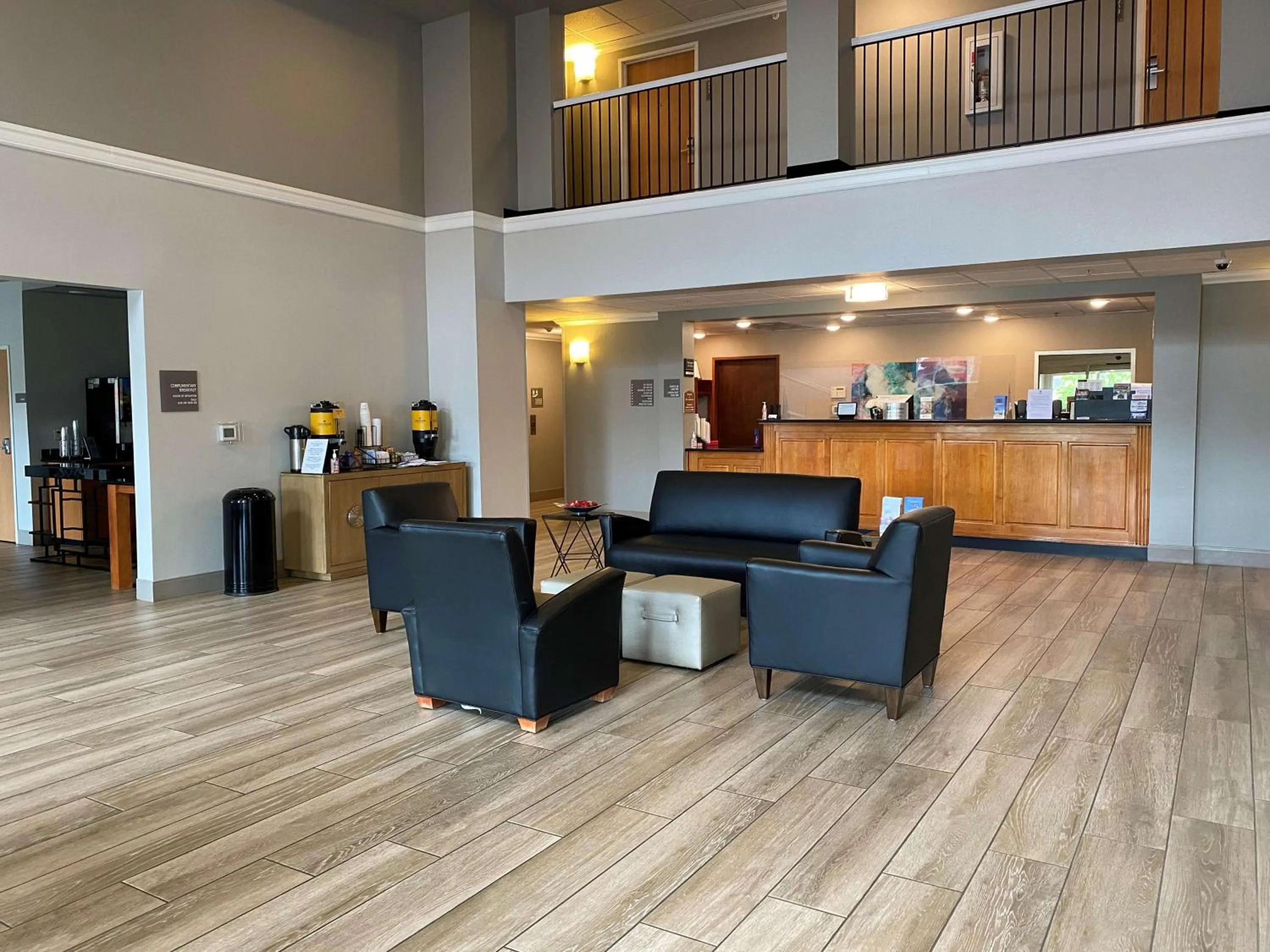 Lobby or reception in Best Western Windsor Inn and Suites