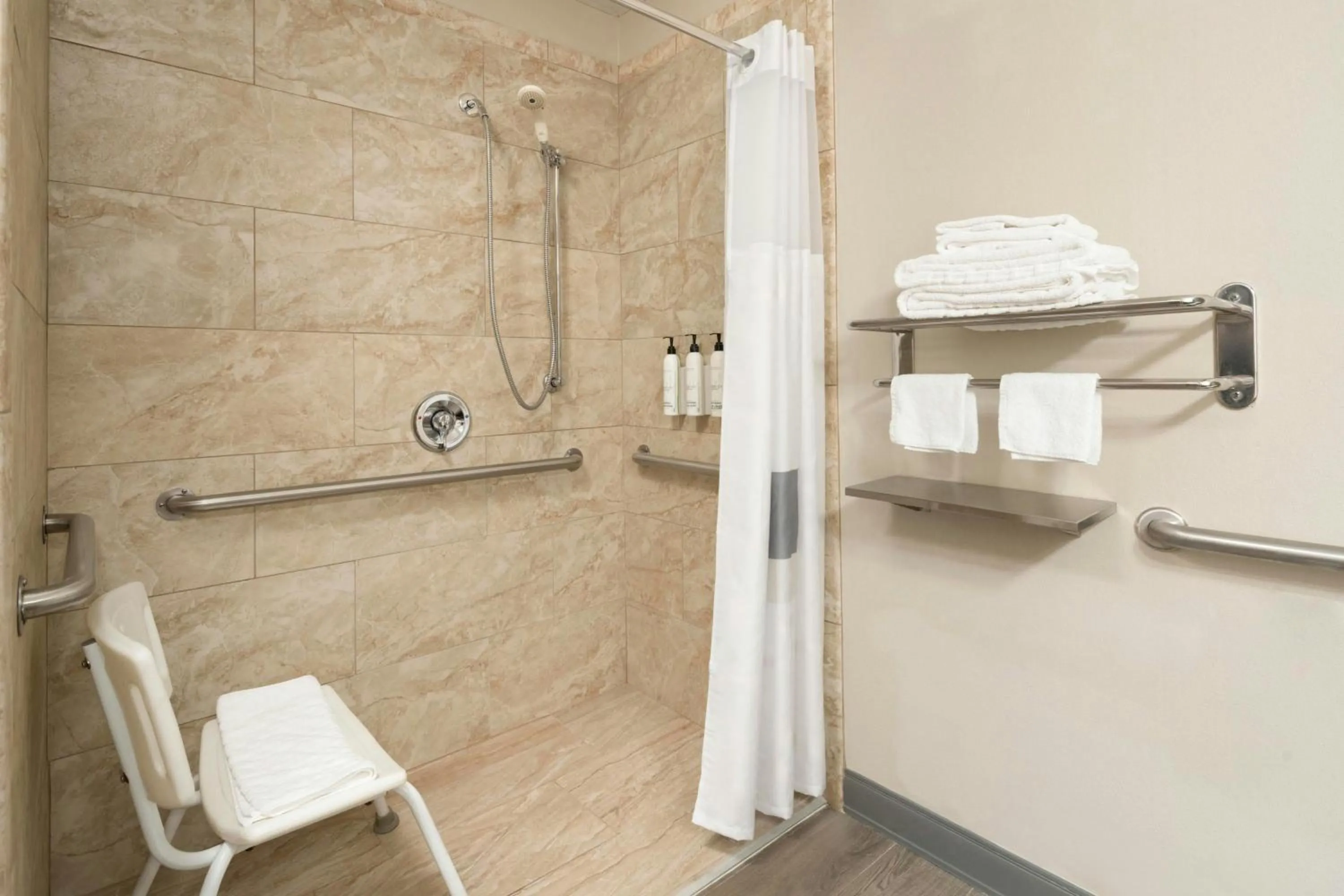 Bathroom in City Express by Marriott Danville