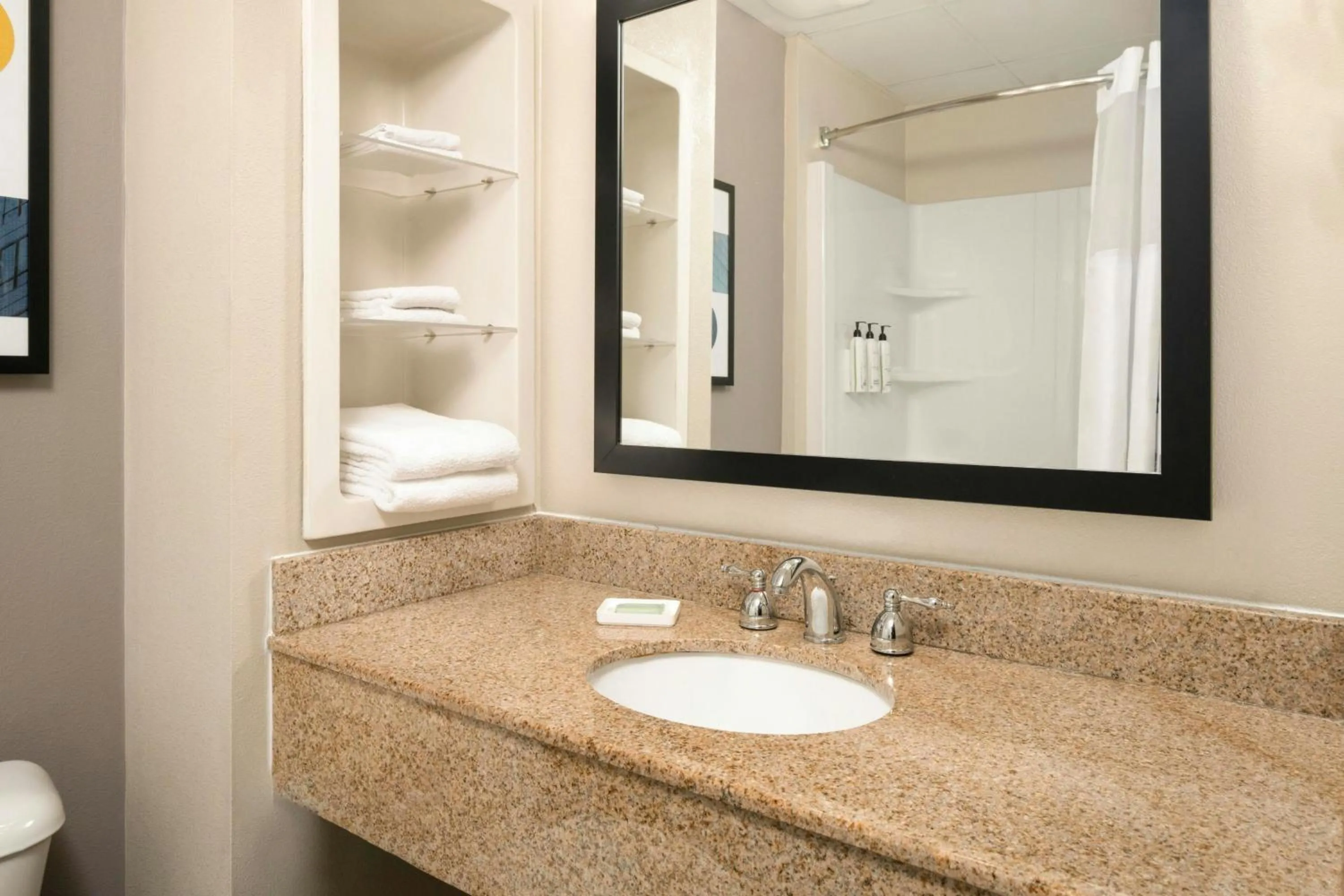 Bathroom in City Express by Marriott Danville