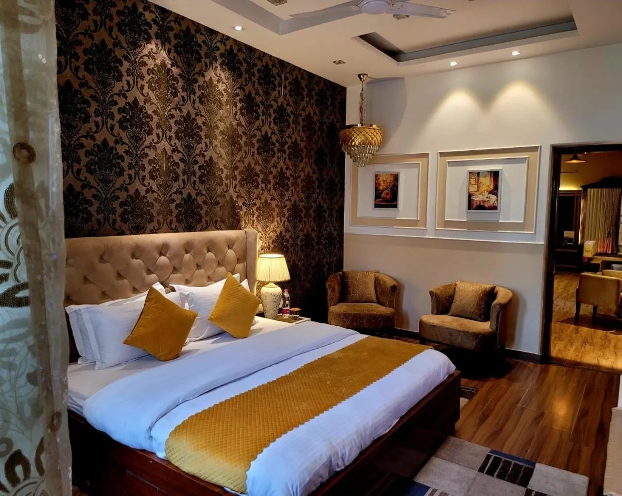 Family Room with Balcony in Victorian Elegance Luxury Stays