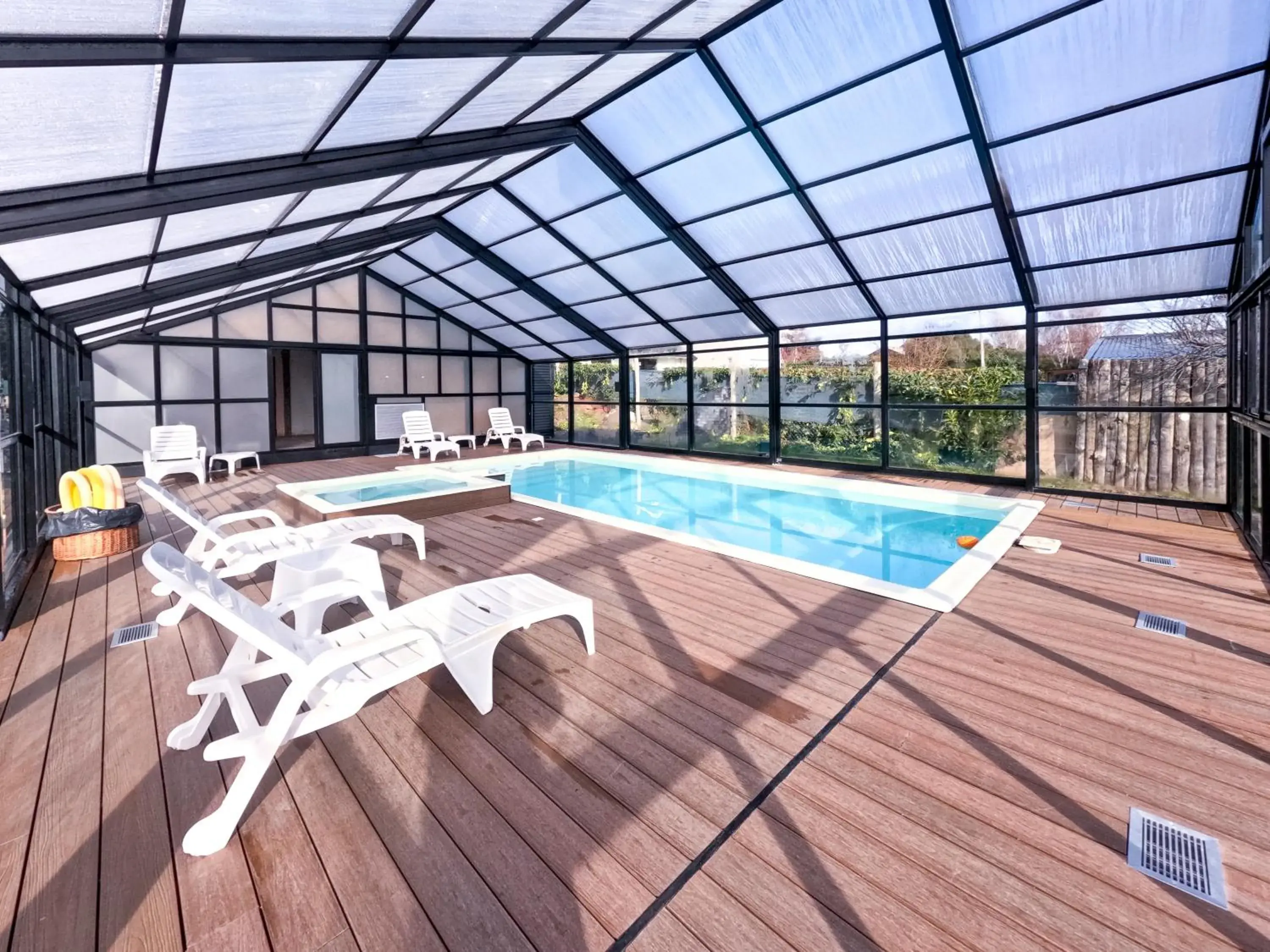 Swimming pool in Luna Llena Dina Huapi Swimming pool in Luna Llena Dina Huapi