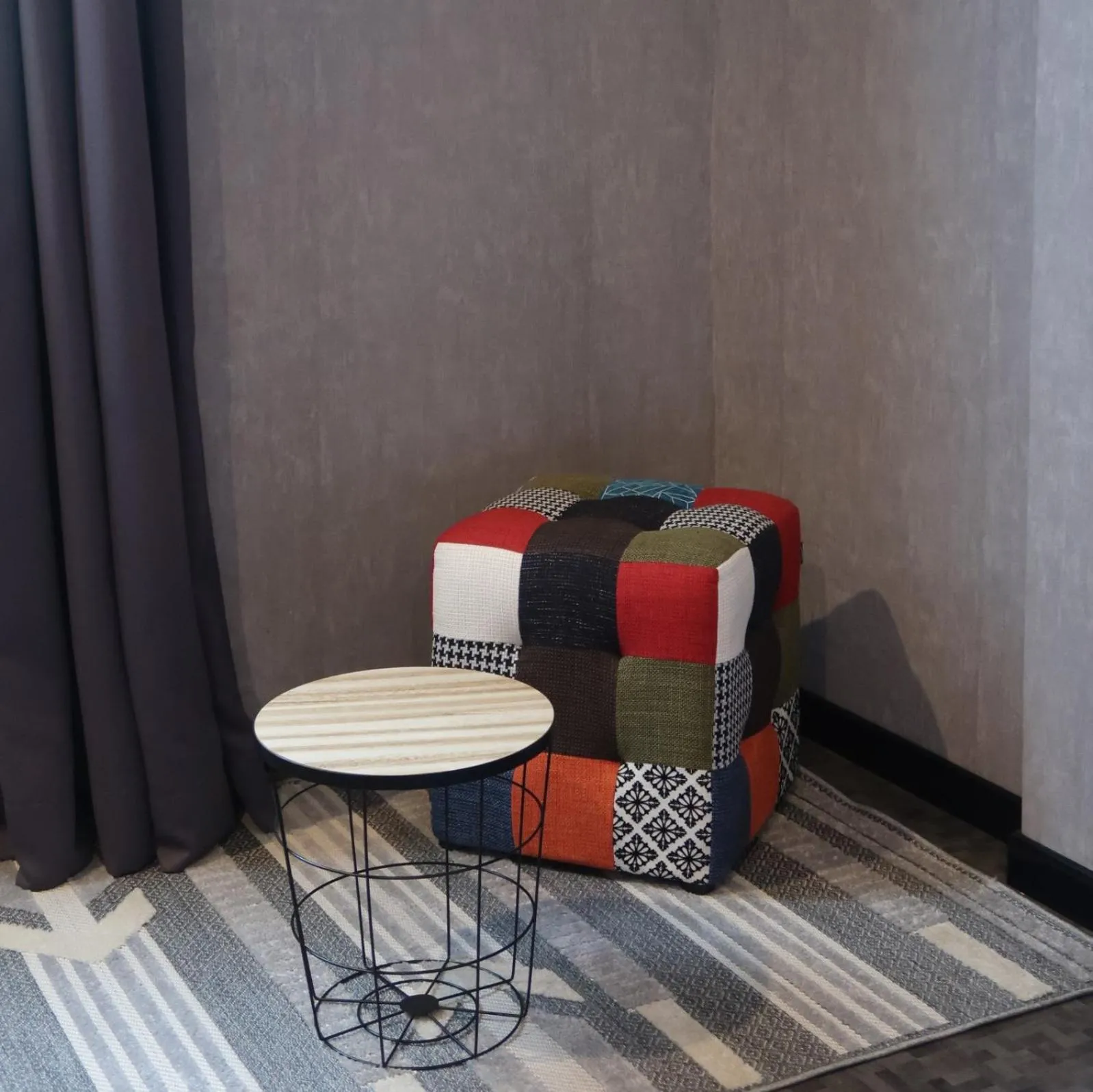 Fhandika Boutique Inc.