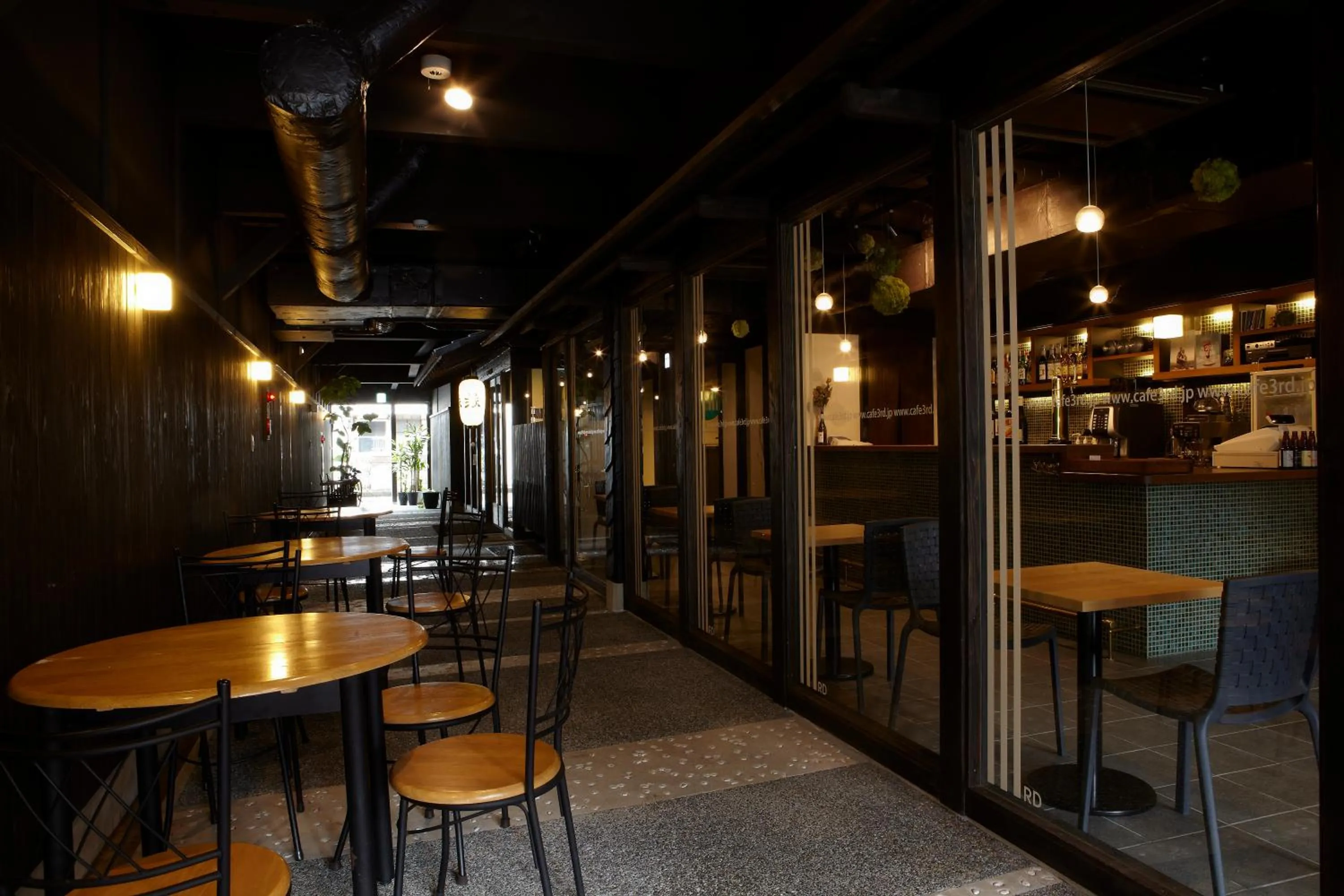 Restaurant/places to eat in Koyado Enn