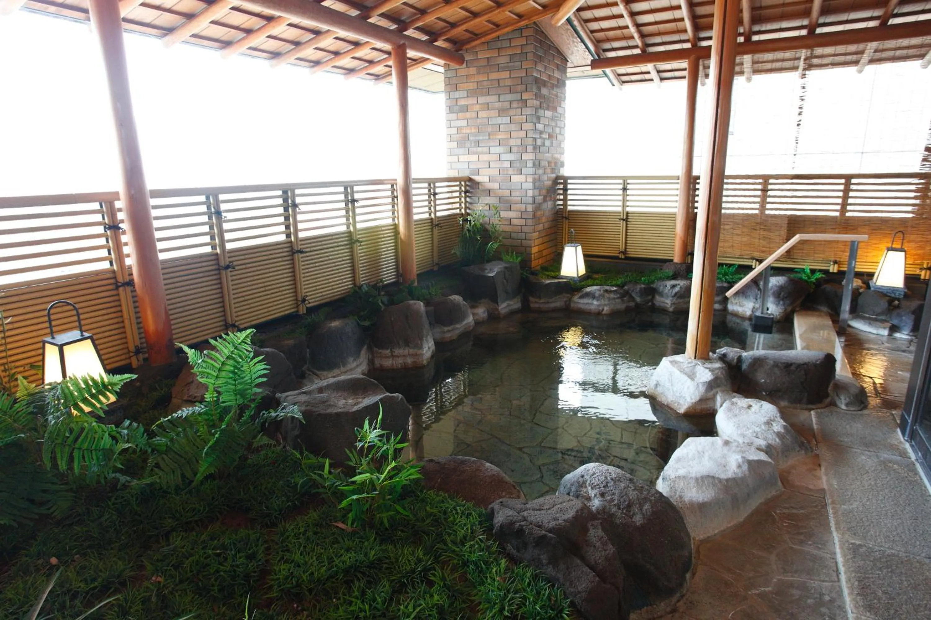 Hot Spring Bath in Hotel Wakamizu