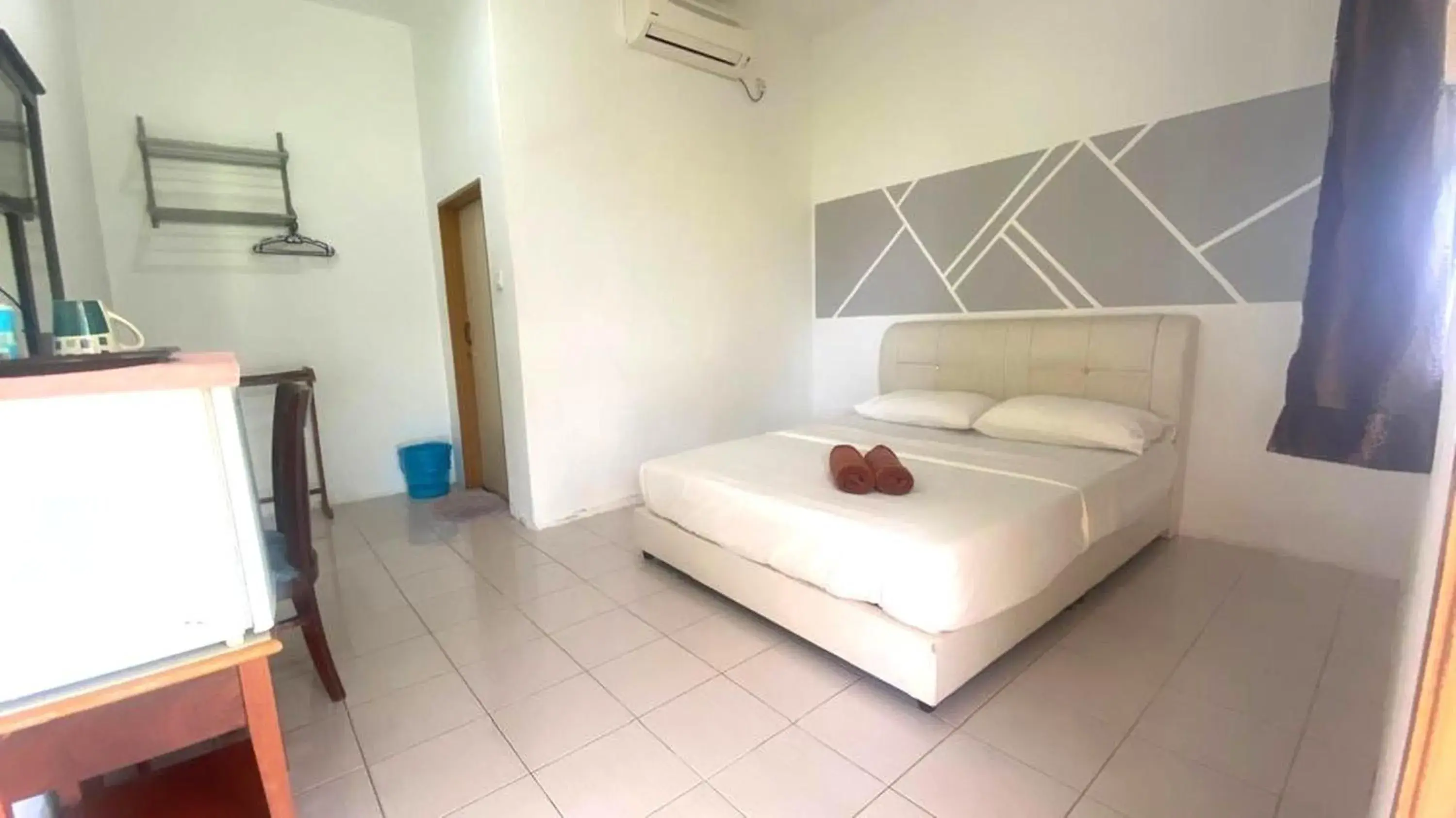 Bedroom, Bed in Collection o Langkawi near pantai cenang formerly tokman inn Bedroom, Bed in Collection o Langkawi near pantai cenang formerly tokman inn