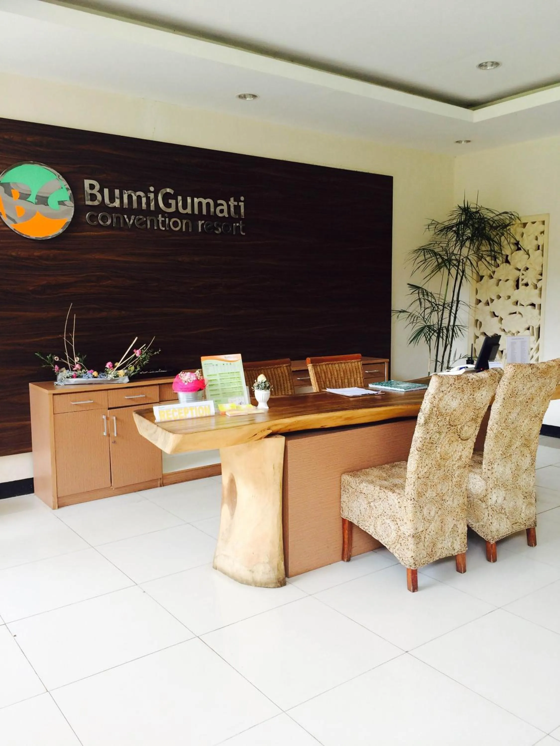 Lobby or reception in Bumi Gumati Resort & Convention