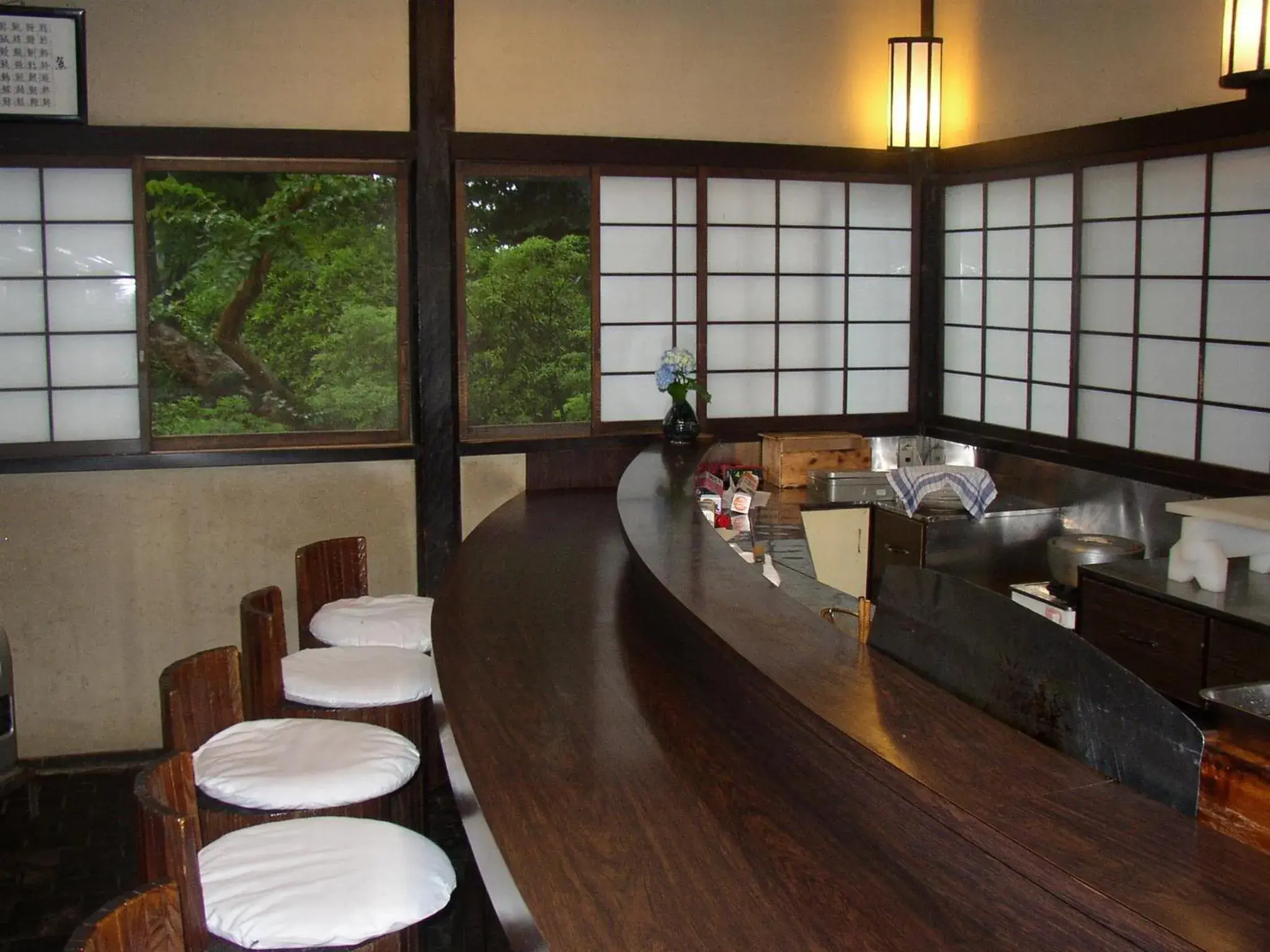 Restaurant/places to eat in Kawana Hotel Restaurant/places to eat in Kawana Hotel