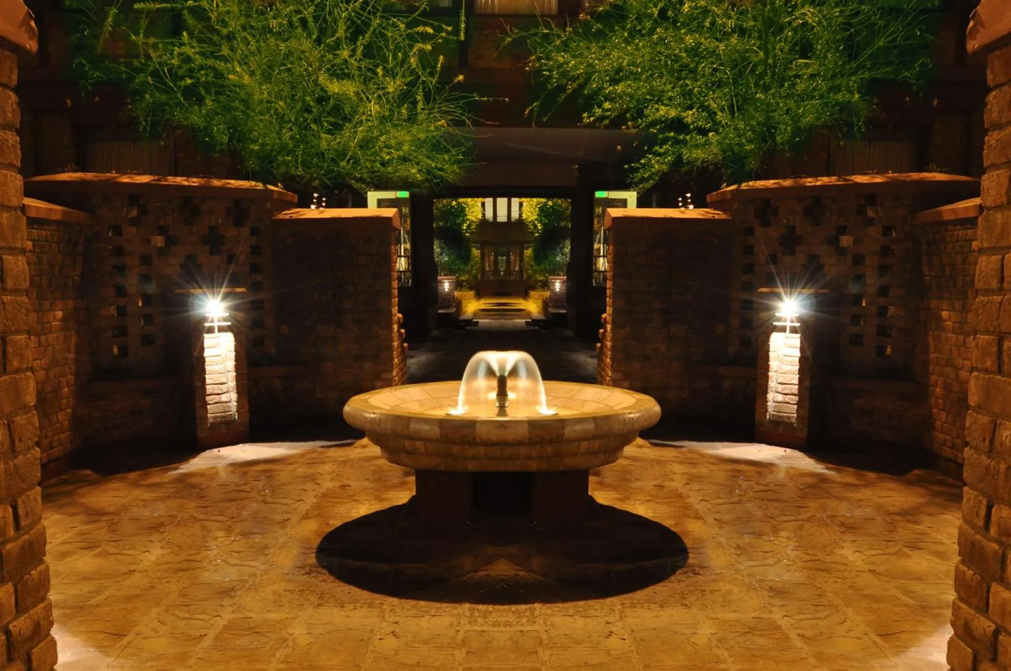 Decorative detail in Faisalabad Serena Hotel