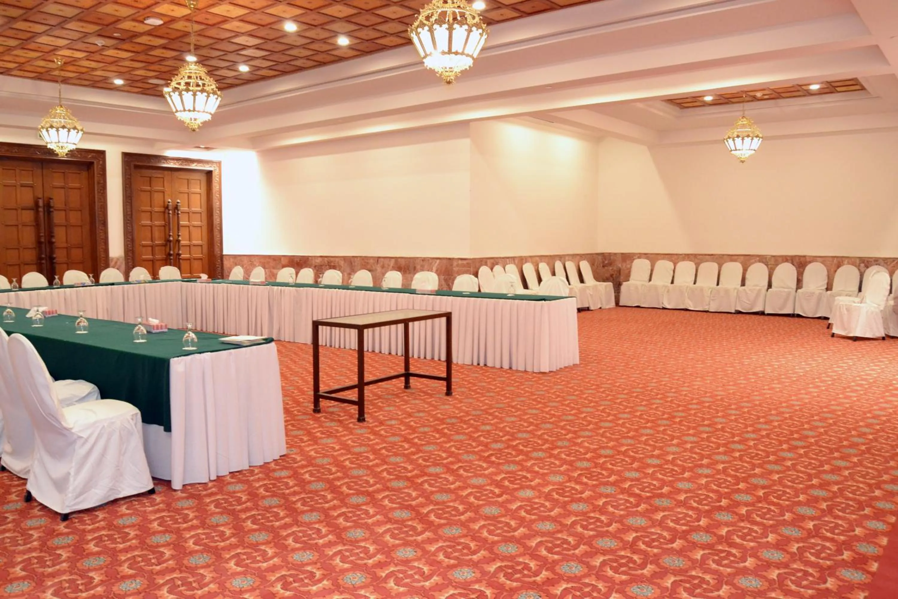 Banquet/Function facilities in Faisalabad Serena Hotel