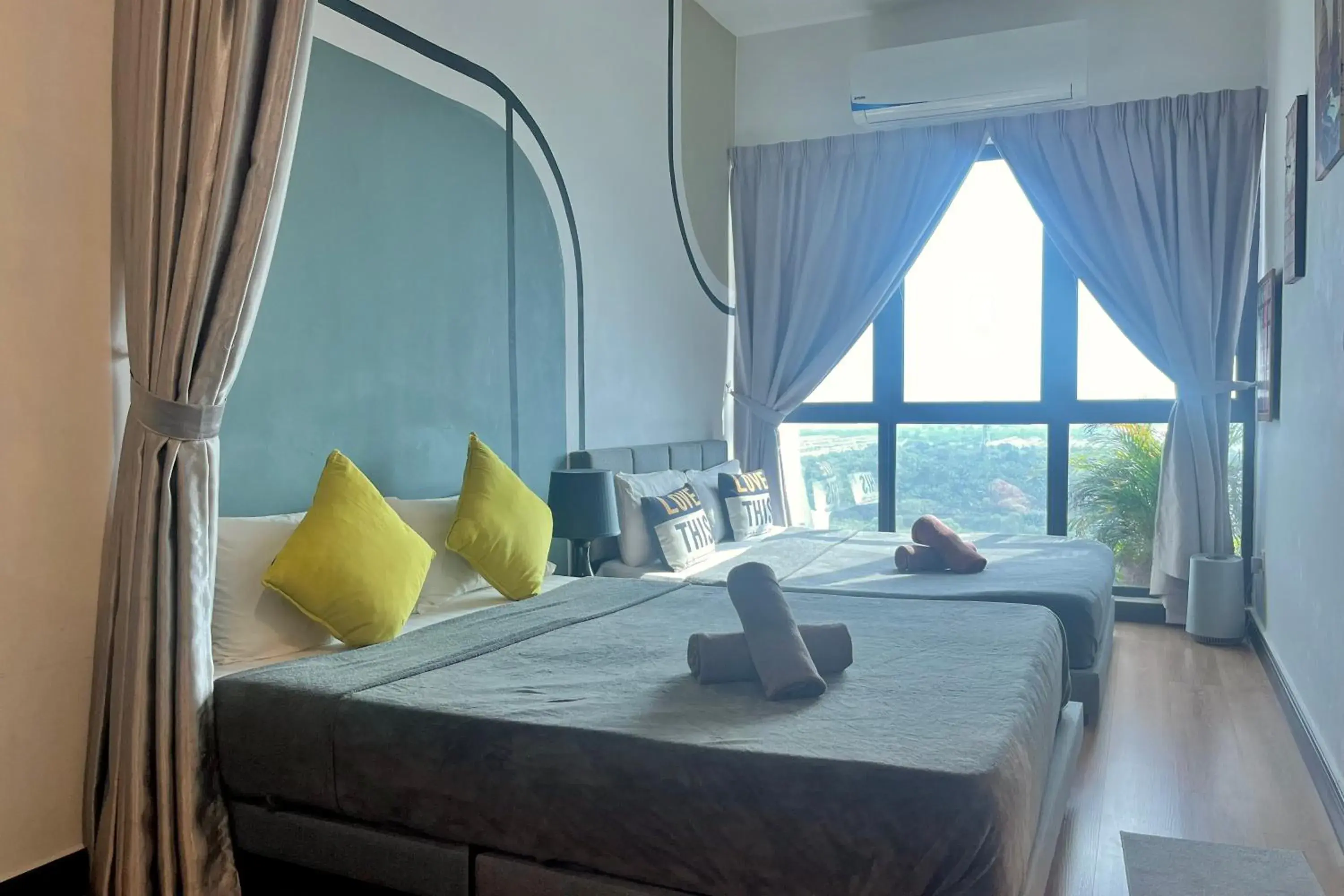 Bed in Core SoHo Suite @ KLIA Airport Bed in Core SoHo Suite @ KLIA Airport