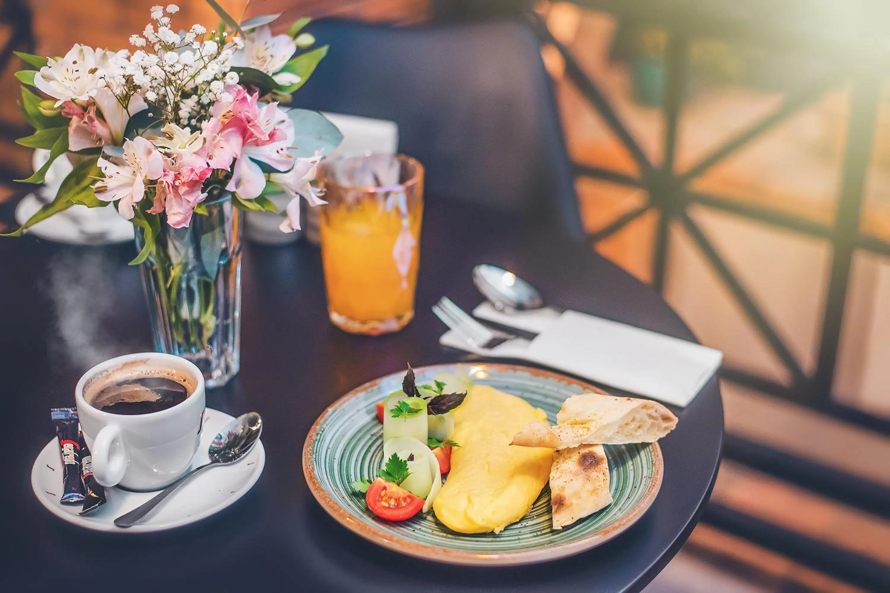 Breakfast in Dzvel Ubanshi