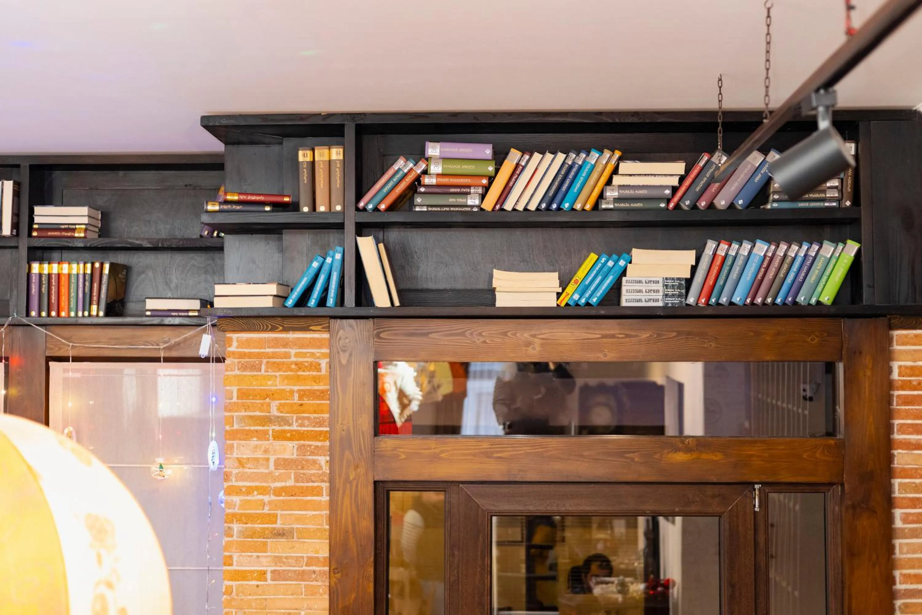 Library in Dzvel Ubanshi