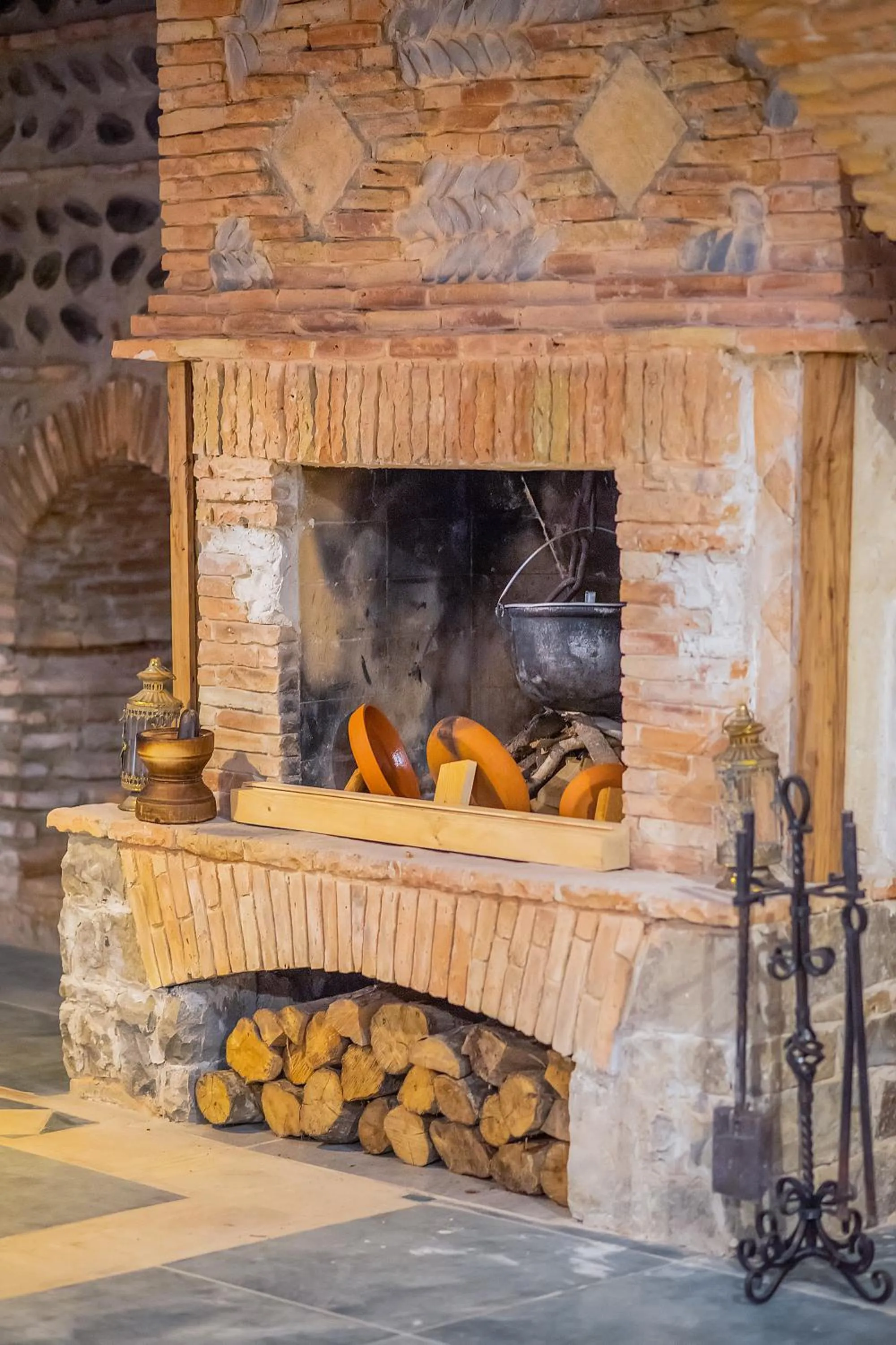 Restaurant/places to eat in Dzvel Ubanshi