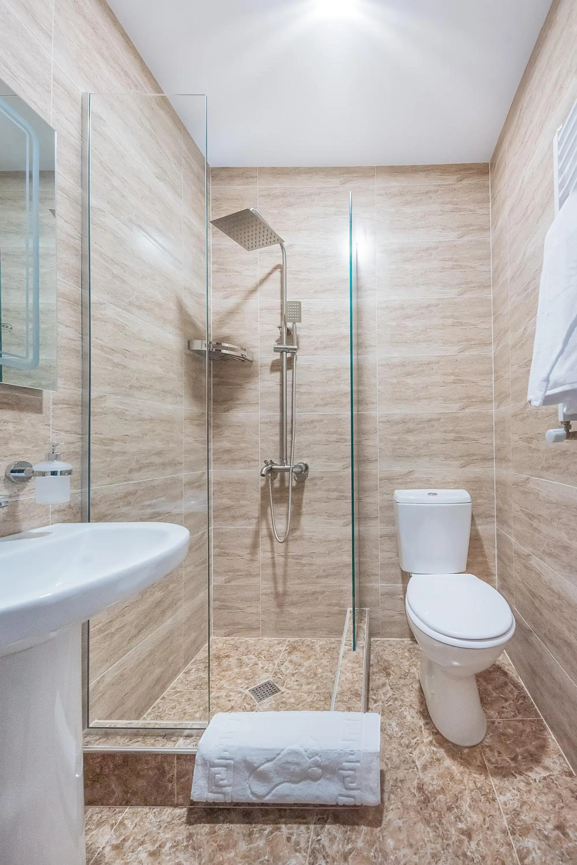 Toilet in Dzvel Ubanshi