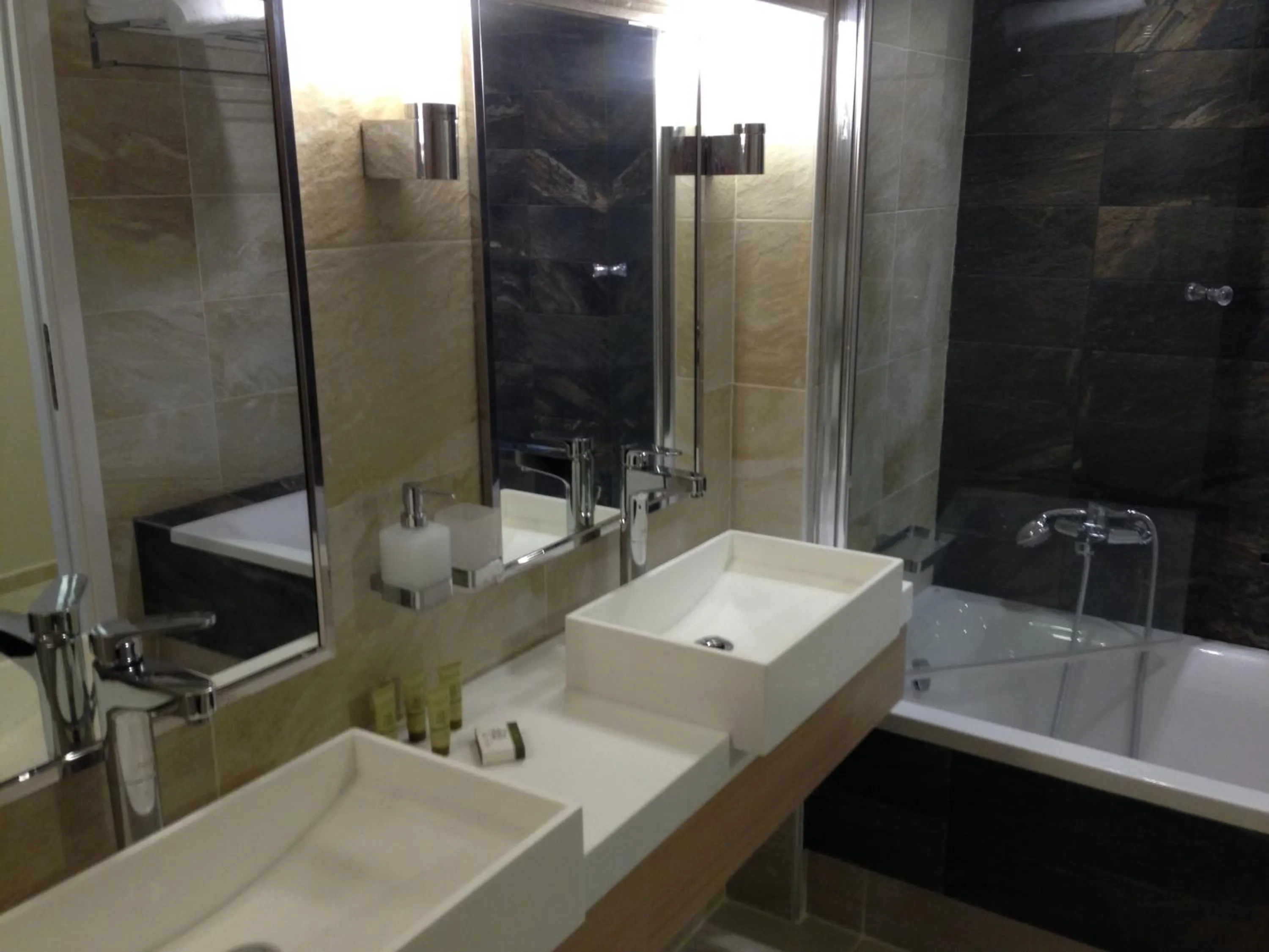 Bathroom in Swell Boutique Hotel