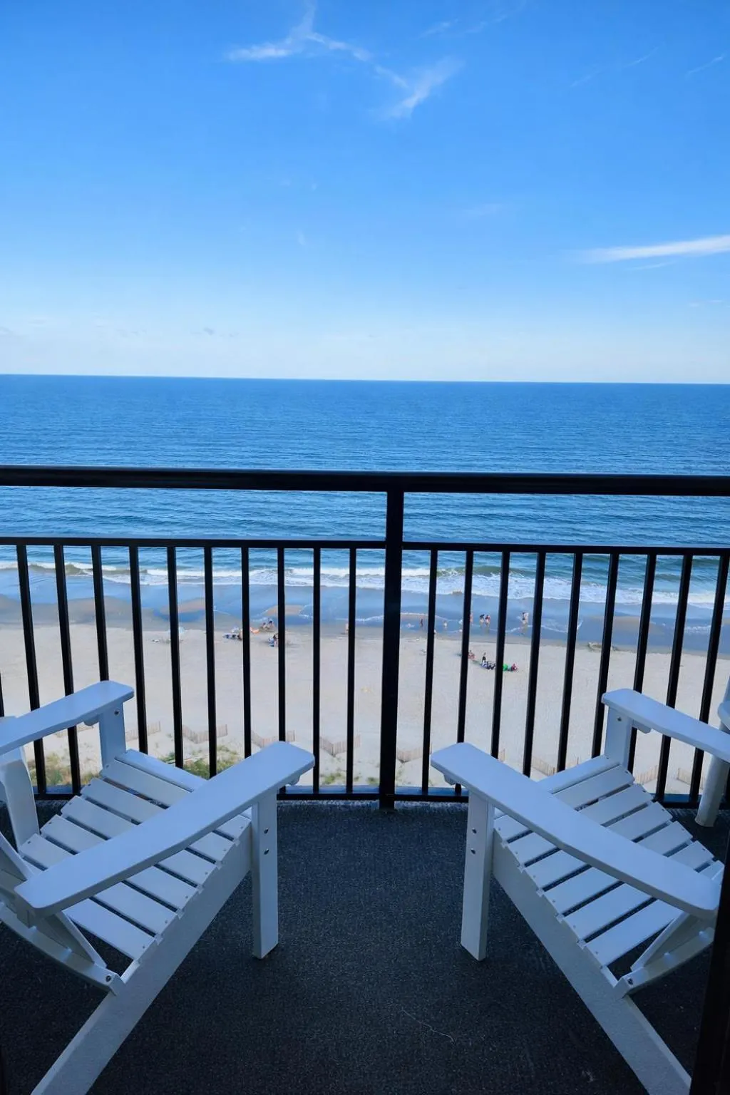 Heated Pools, Heated lazy river, 3 hot tubs-Privately owned Oceanfront renovated condo on 12th floor