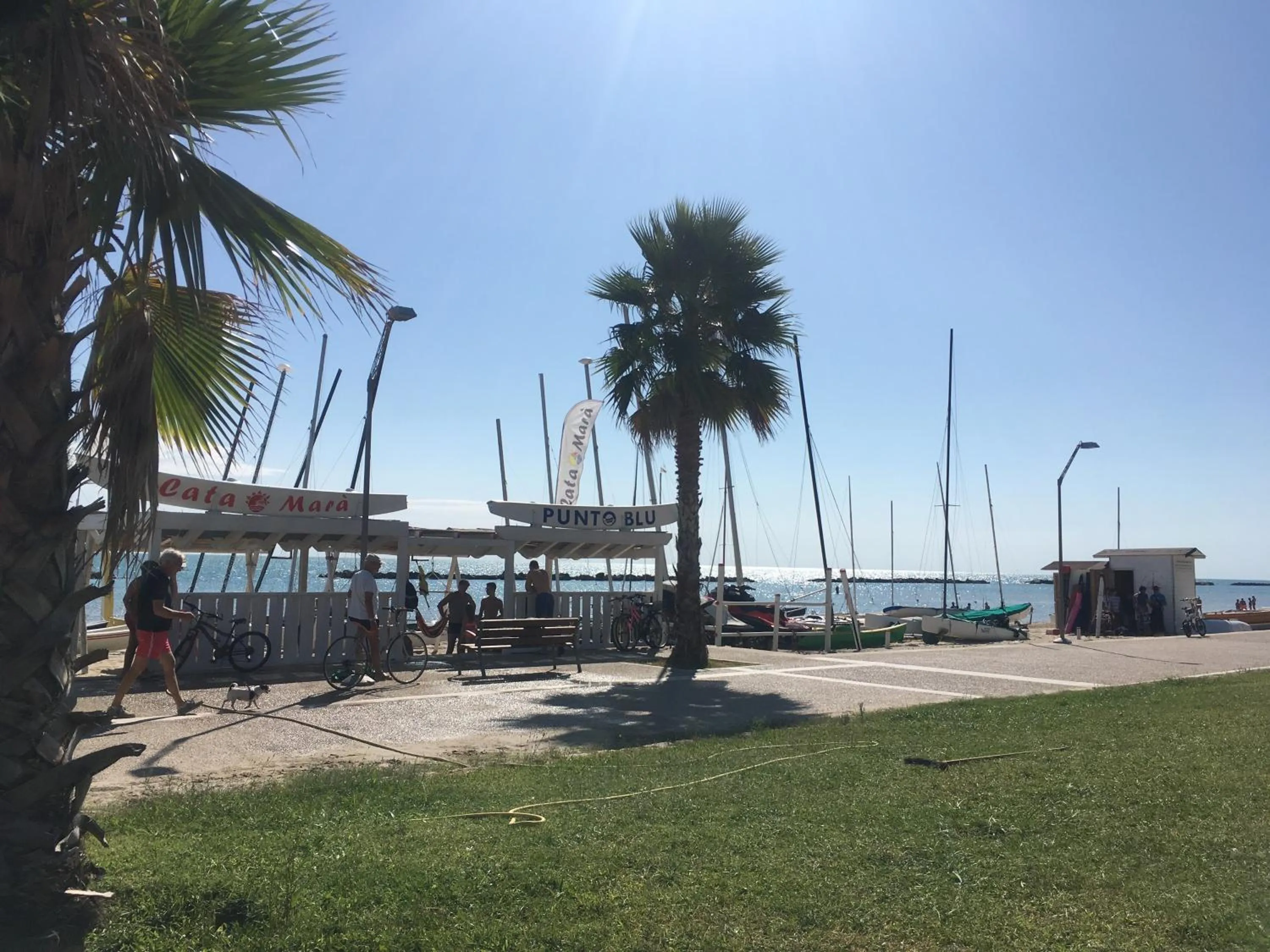 Windsurfing in Hotel Baia Marina